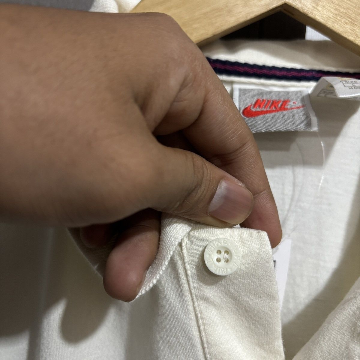 Nike Vtg Nike suprem court polo shirt Size US L / EU 52-54 / 3 - 8 Thumbnail