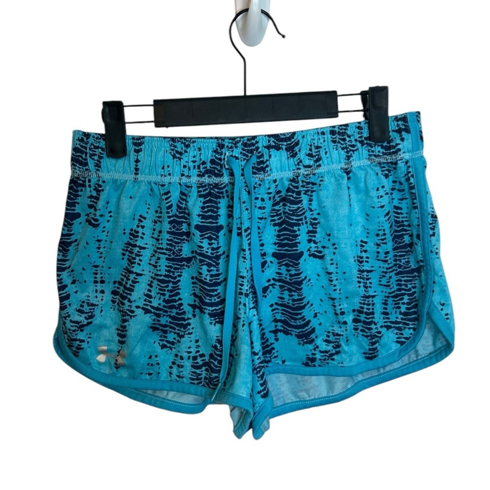 Under Armour Under Armour Tie Dye Athleisure Shorts Size 27" / US 4 / IT 40 - 1 Thumbnail