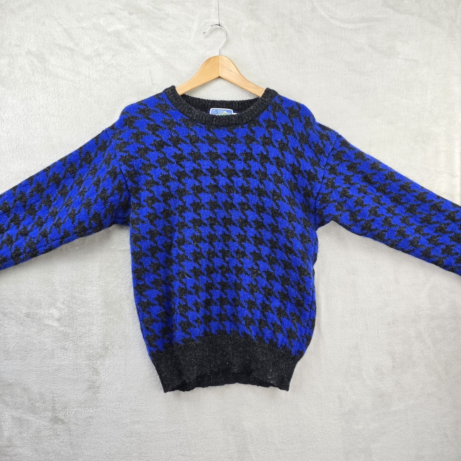 Neiman Marcus Vintage Neiman Marcus Houndstooth Wool Sweater Medium Size M / US 6-8 / IT 42-44 - 2 Thumbnail