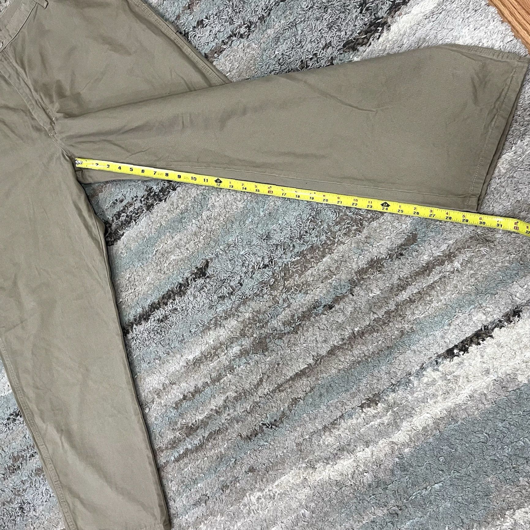 Wrangler Wrangler Pants Mens 42x30 Khaki Carpenter Workwear NWT Straight Leg Flat Front Cotton Twill Regular 30 Inseam USA "New" Size US 42 / EU 58 - 6 Thumbnail