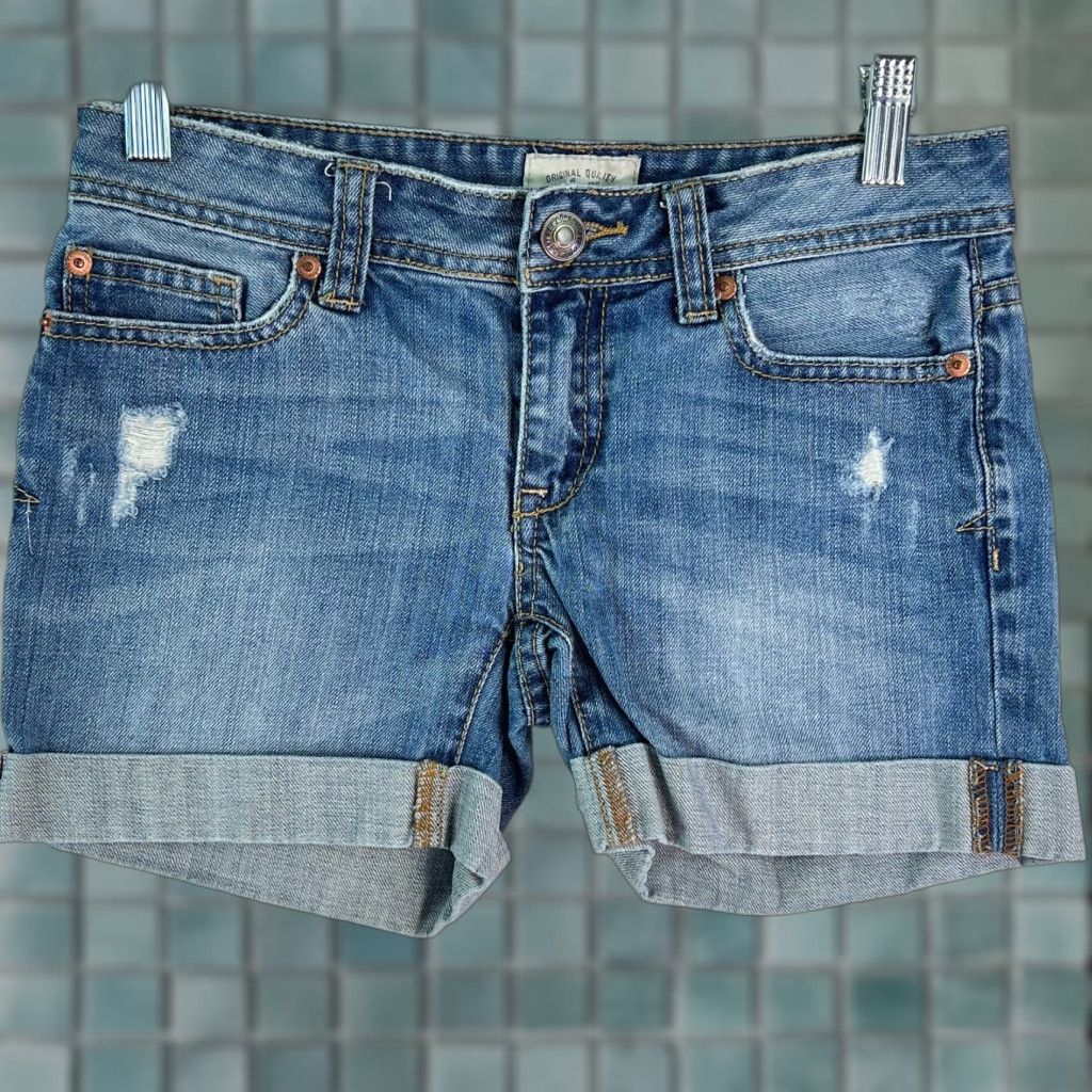 Vintage Aéropostale Womens Denim Cut Off Shorts 00 Flat Front Distressed Blue Cuffed Hem Shorts 00 Size 28" / US 6 / IT 42 - 1 Thumbnail