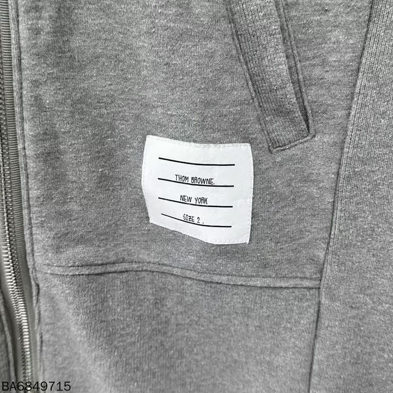Thom Browne THOM BROWNE Classic four-stripe Zip Jacket 2502-Nextarrow Size US M / EU 48-50 / 2 - 4 Thumbnail