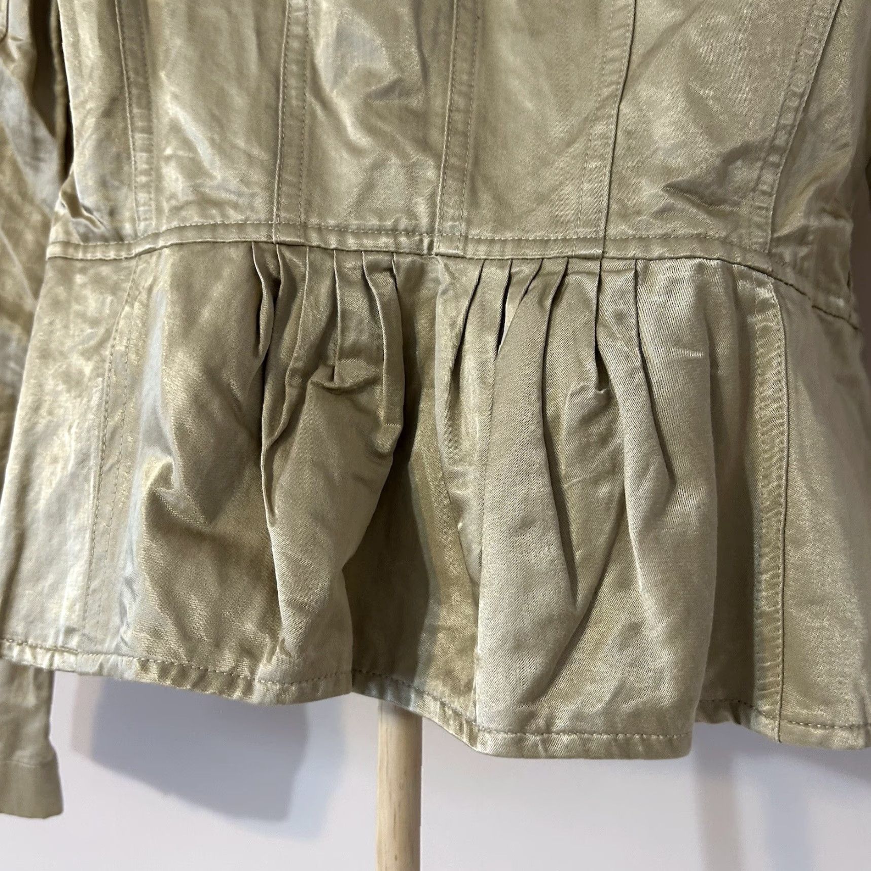 Michael Kors VINTAGE Michael Kors Jacket Women M Gold Button Up Pockets Casual Party/Cocktail Workwear Size M / US 6-8 / IT 42-44 - 3 Thumbnail