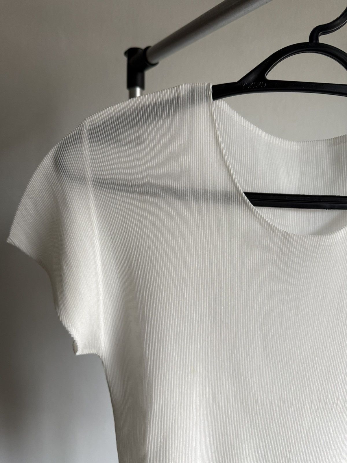 Pleats Please Issey Miyake Pleats please white shirt Size S / US 4 / IT 40 - 3 Thumbnail