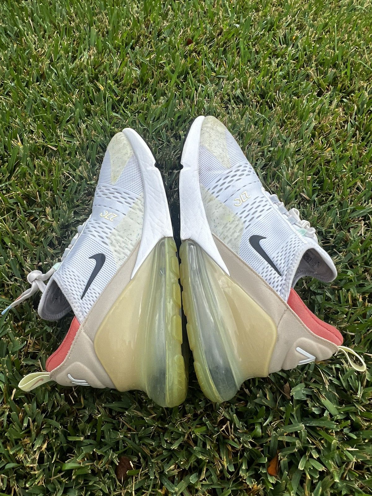Nike CLEAN Nike Air Max 270 Sanddrift size 15 Running shoes Size US 15 / EU 48 - 3 Thumbnail