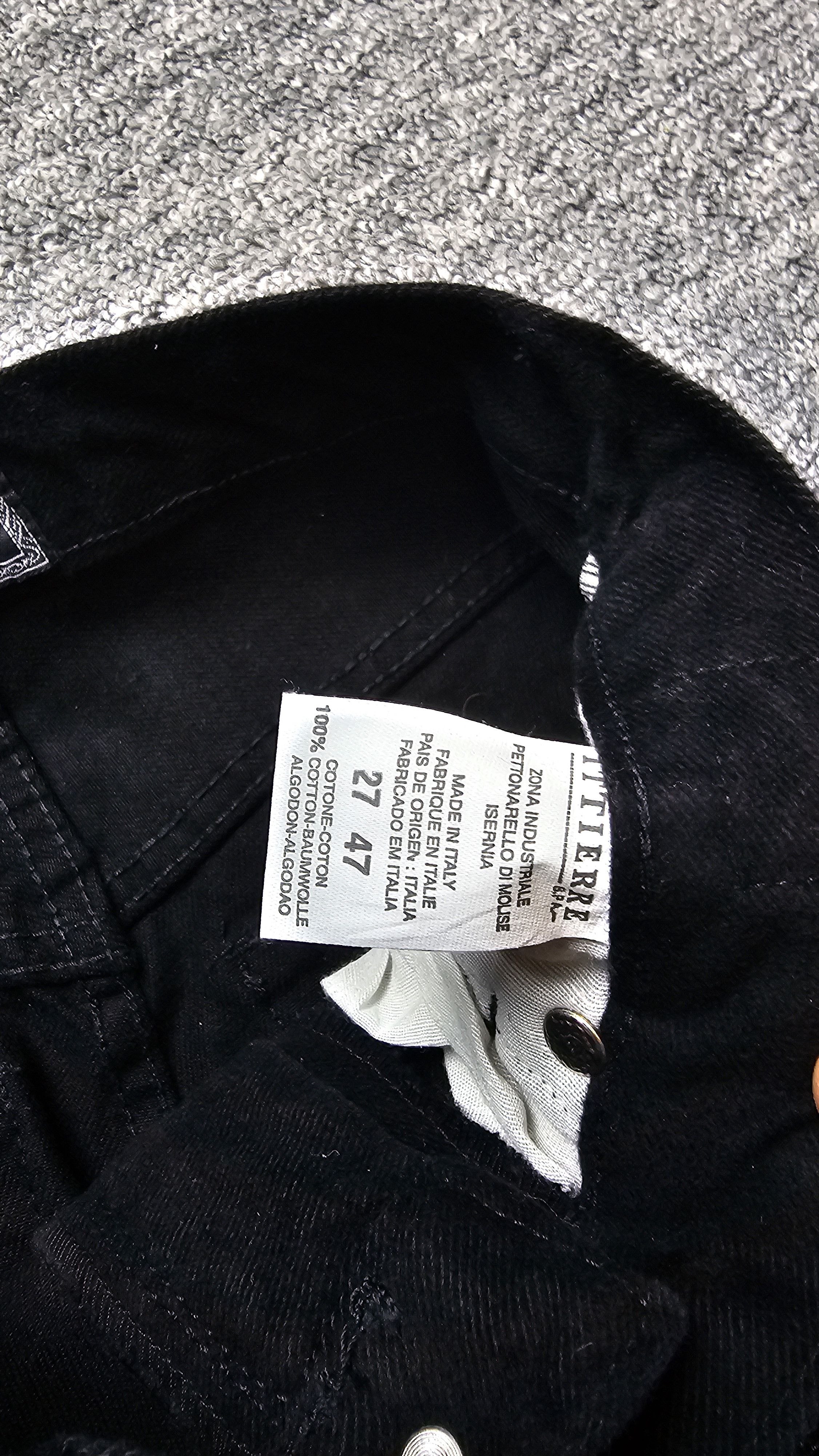 Versace Jeans Couture Versace Jeans Couture 90s Black Straight High Rise NWT W26 Size 26" / US 2 / IT 38 - 12 Thumbnail