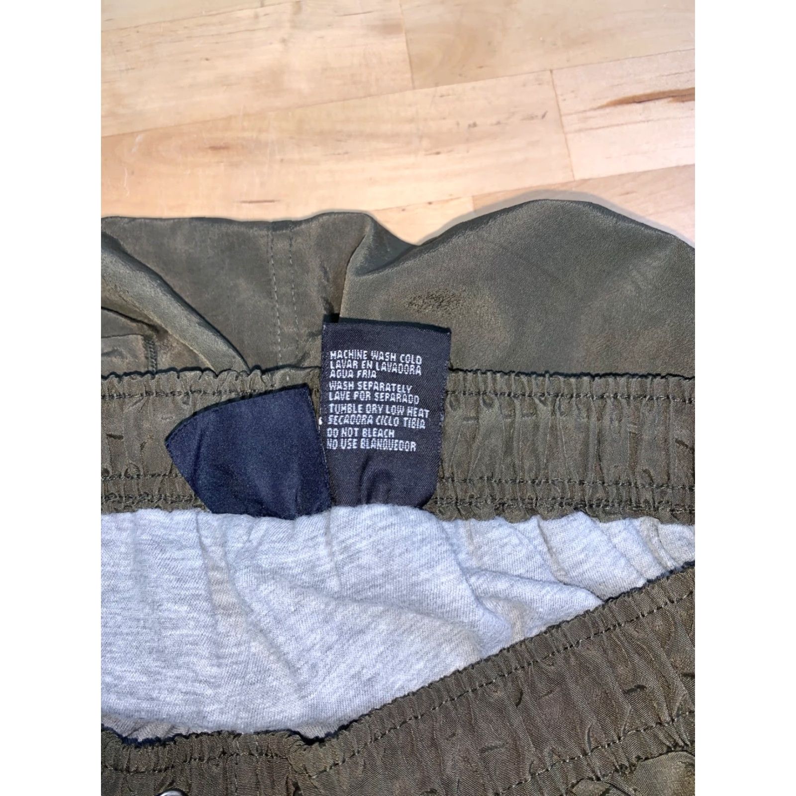 Vintage VINTAGE Voit Track Pants Men L Green Nylon Convertible Lined 90s 12778 Size US 33 - 3 Thumbnail