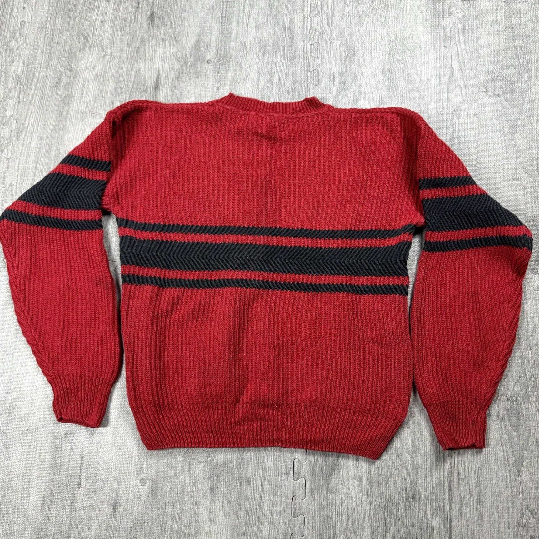 Vintage VINTAGE 80s 90s Red Striped Cotton Crew Neck Sweater Mens Large Preppy Nautical Size US L / EU 52-54 / 3 - 6 Thumbnail