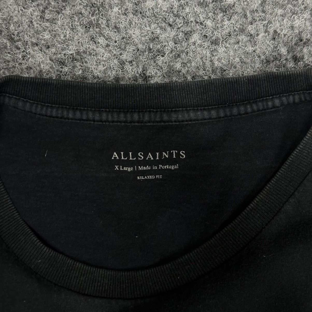 Allsaints Luxury Allsaints Tank Top Sleeves Big Logo Trashed 00s USA Size US XL / EU 56 / 4 - 5 Thumbnail