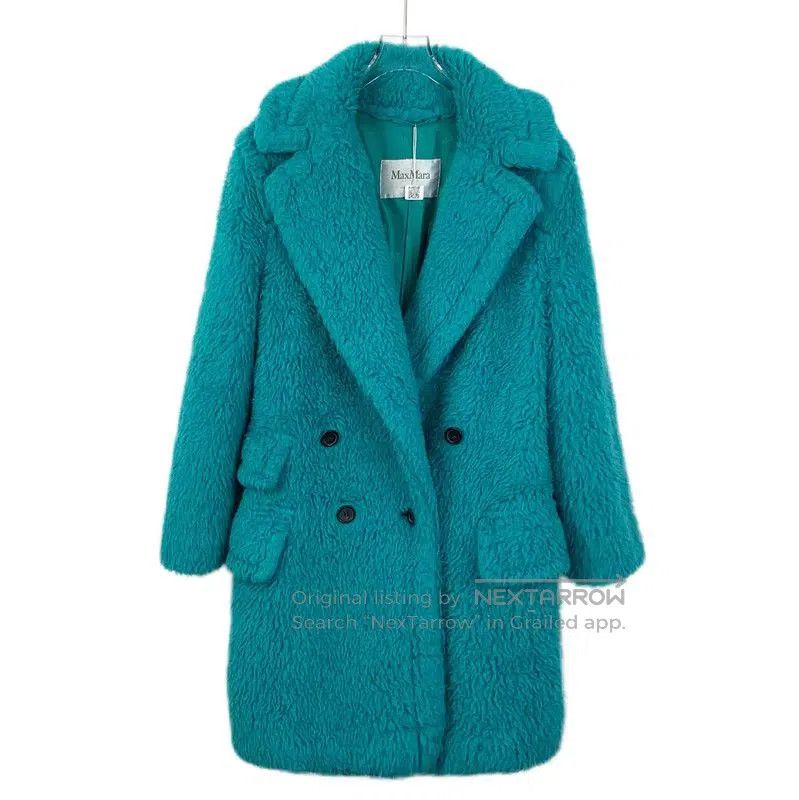 Max Mara MaxMara Teal Fur Coat for Women . Size M / US 6-8 / IT 42-44 - 1 Thumbnail