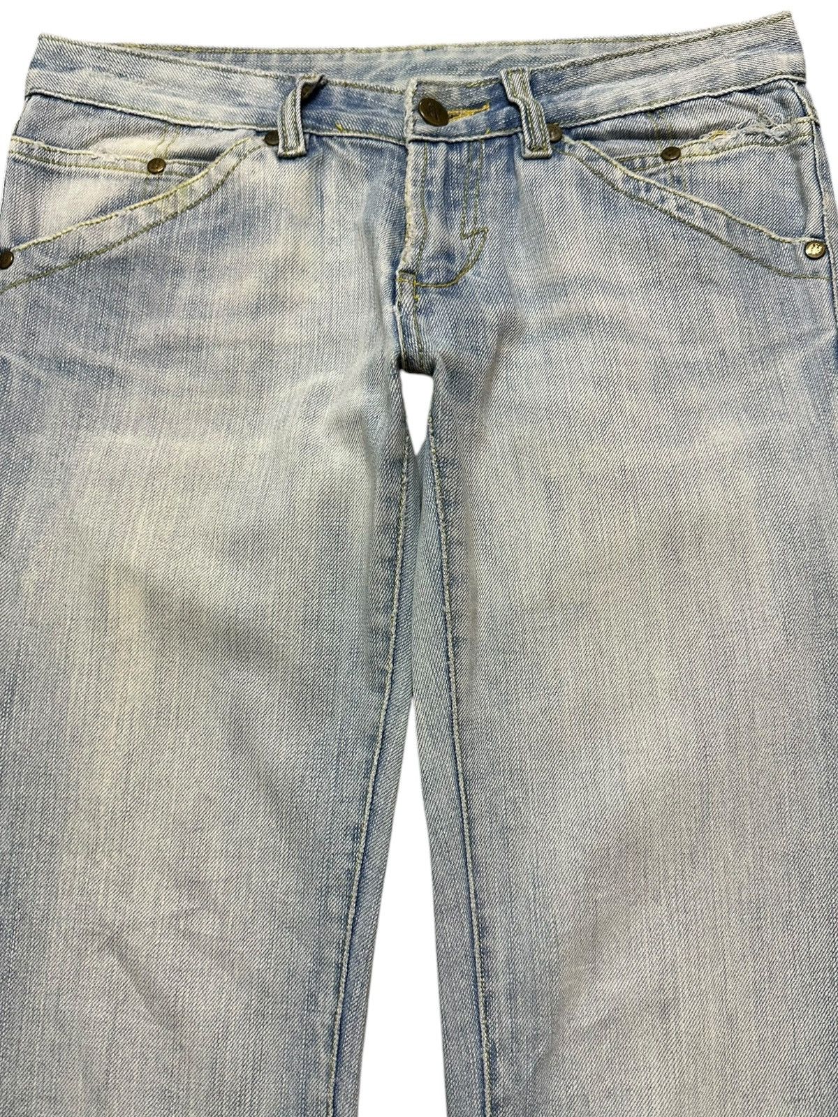 Japanese Brand Vintage Ice Jeans Flare Bell Bottom Faded Denim Size US 30 / EU 46 - 2 Thumbnail