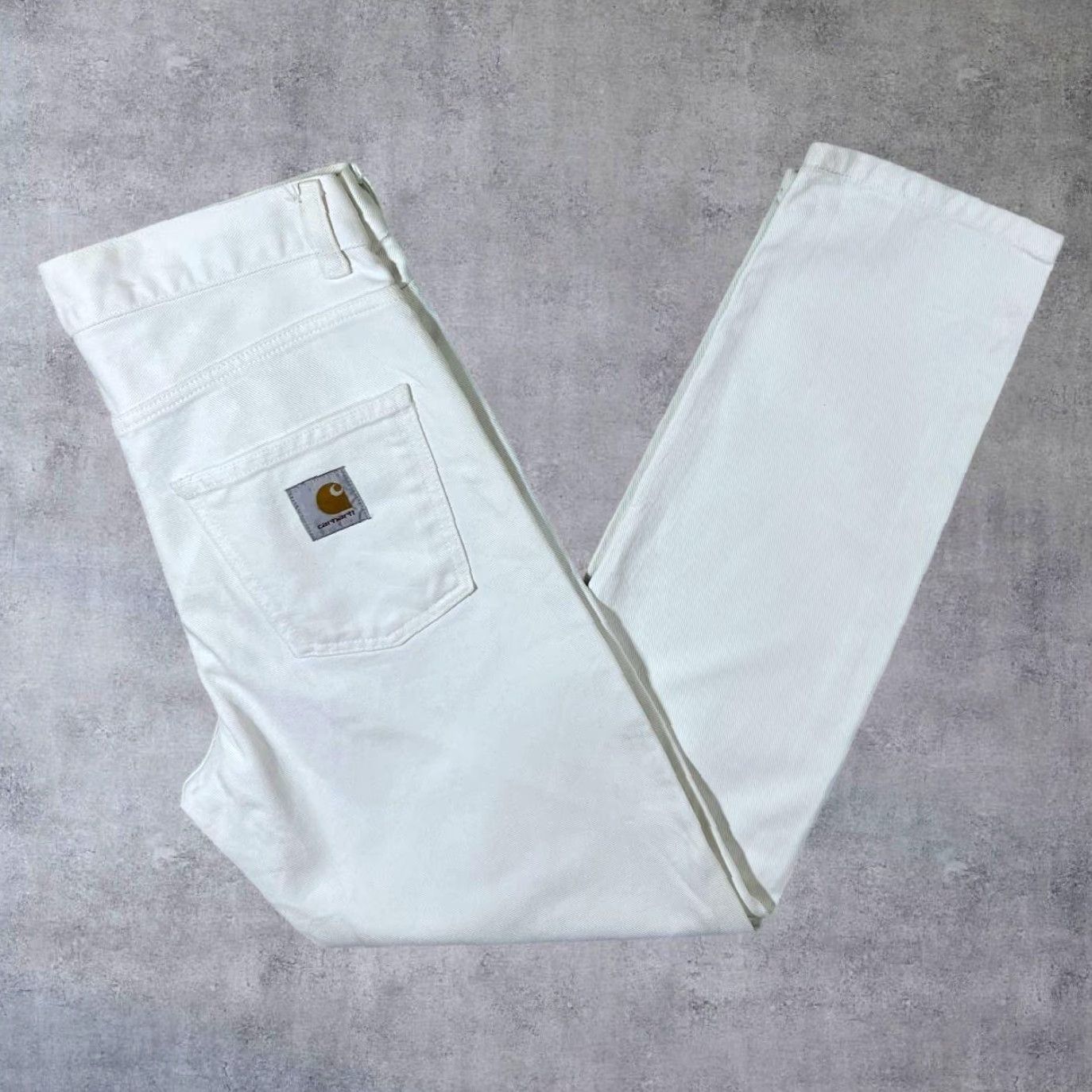 Carhartt Carhartt Newel Pant White Relaxed Tapered Regular Fit Denim Jeans 27" 30" Waist 31" Inside Leg 30" Leg Width 7" Rise 14.5" Mens Shirt Style: Jeans N/A Size US 27 - 2 Thumbnail
