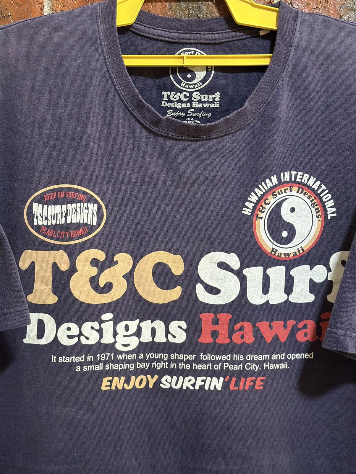 Vintage Vintage Hawaiian International T&C Sun Faded Tee Size US XXL / EU 58 / 5 - 4 Thumbnail