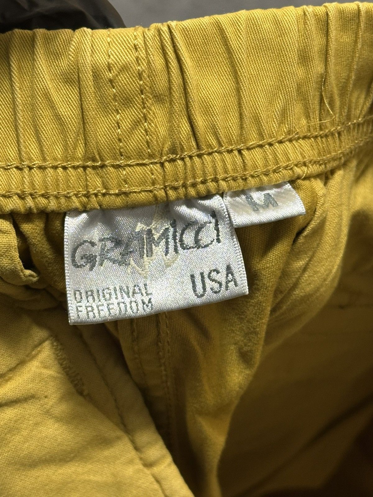 Gramicci Gramicci G-Shorts featuring a built-in nylon belt. Size US 30 / EU 46 - 9 Thumbnail