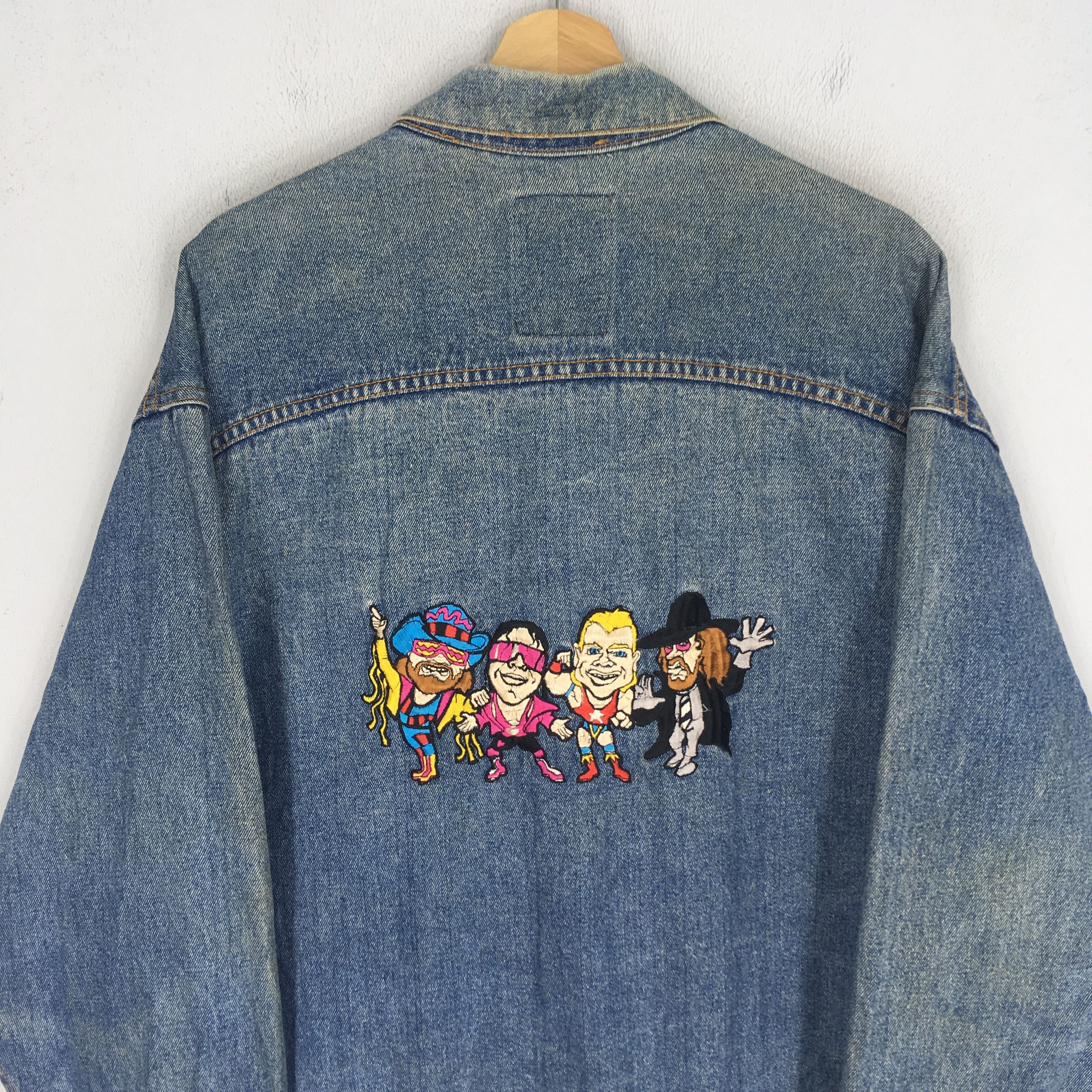 Vintage Vintage 1994 WWF Denim Jacket Featuring Bret hart Undertaker Size US L / EU 52-54 / 3 - 9 Thumbnail