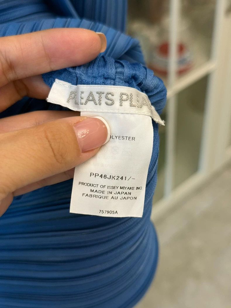 Other Issey Miyake size:one size Blue striped spring top Size S / US 4 / IT 40 - 4 Thumbnail