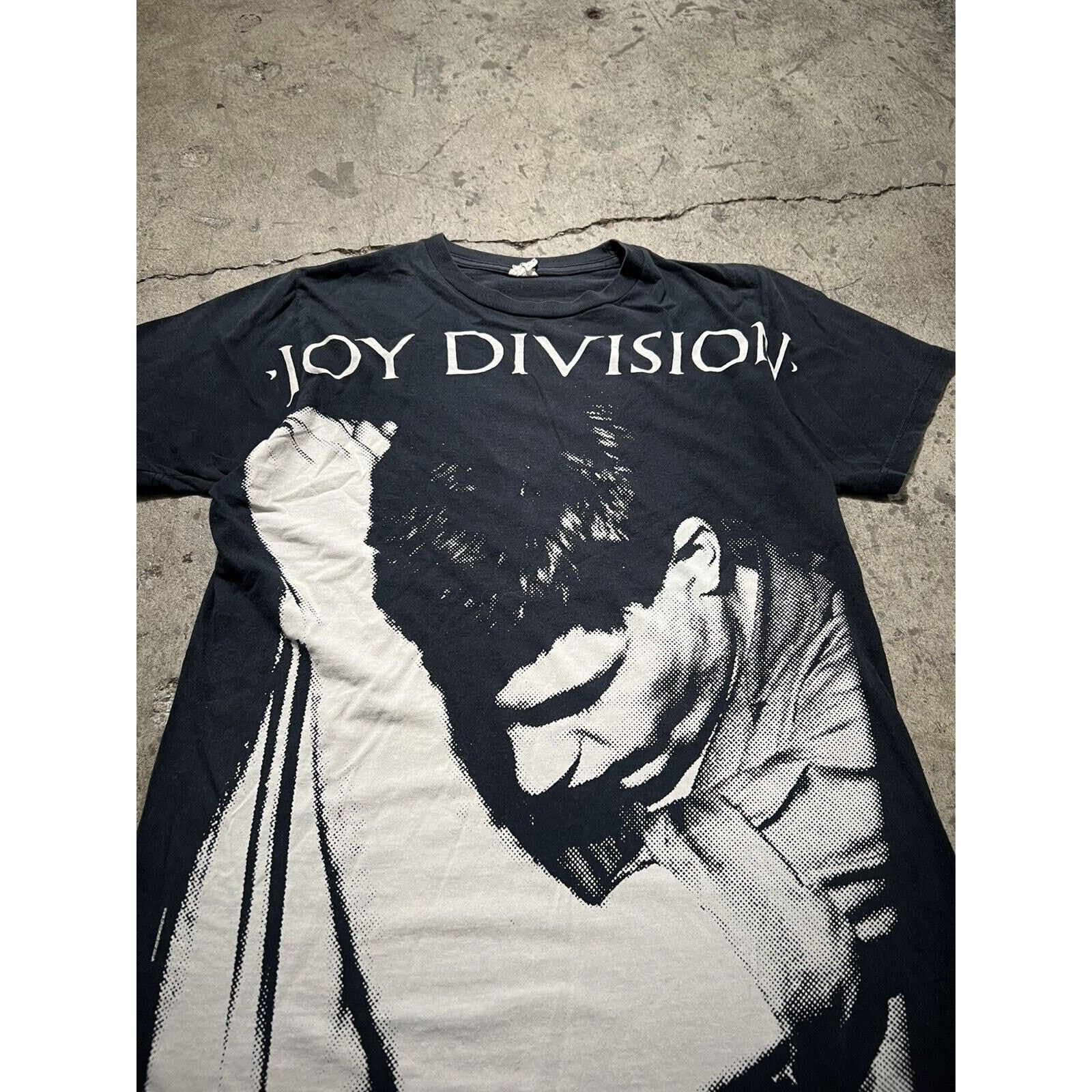 Band Tees × Vintage JOY DIVISION IAN CURTIS Live Shirt Vintage Y2K Mega Print L Size US L / EU 52-54 / 3 - 3 Thumbnail