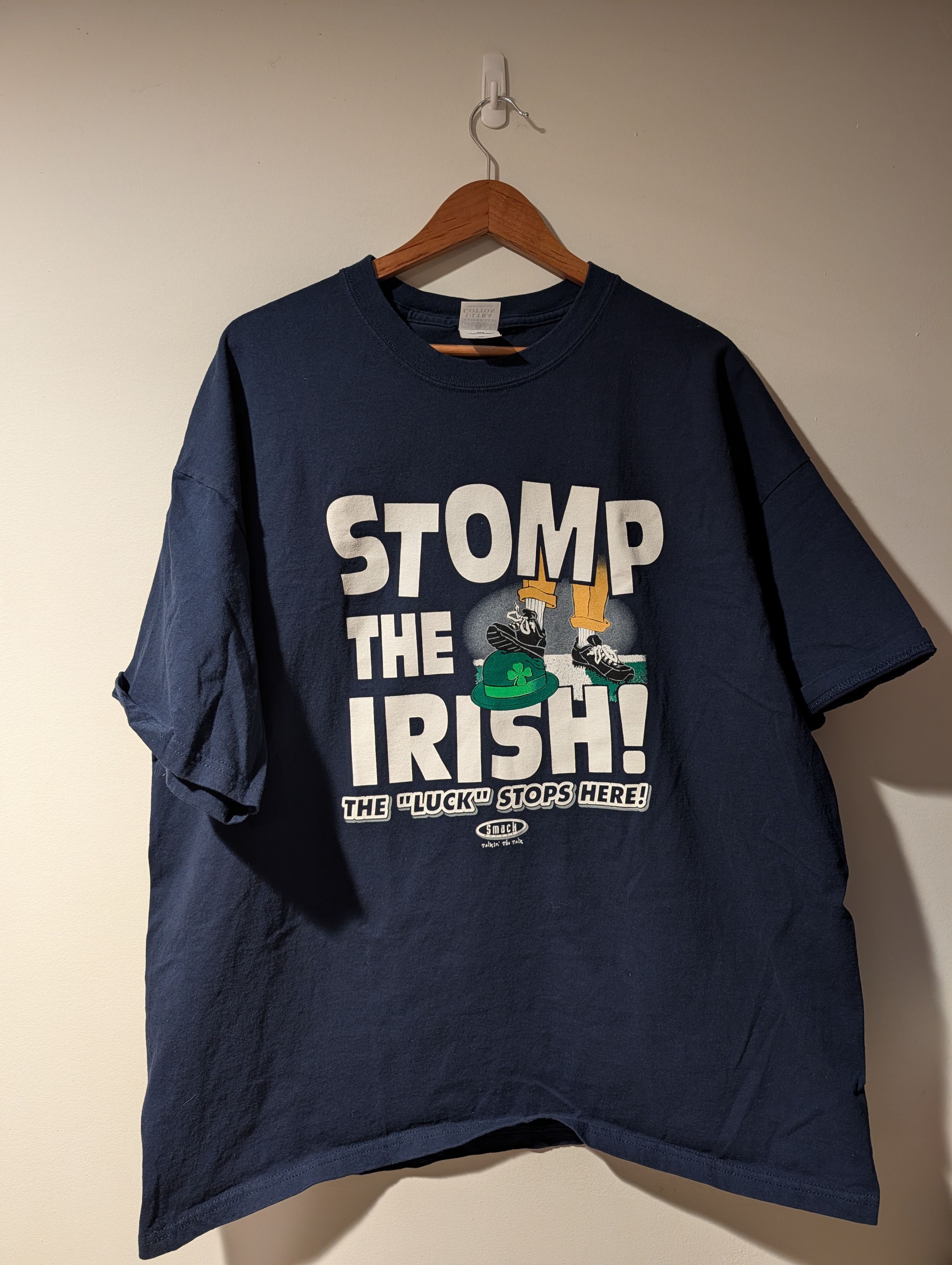 NCAA Vintage Smack Talkin the Talk Stomp Irish T-Shirt Rivalry Size US XXL / EU 58 / 5 - 1 Thumbnail