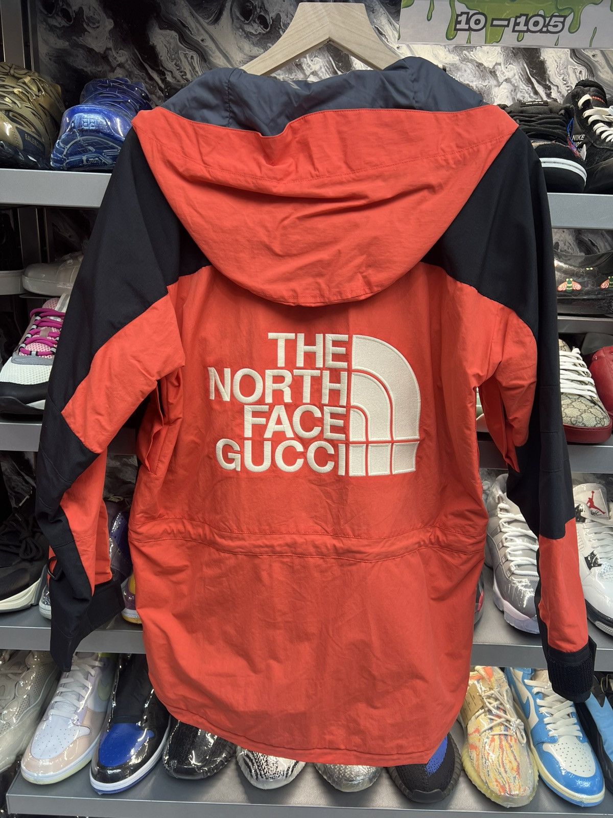 Gucci Gucci x NorthFace Orange Windbreaker Set Size S / US 4 / IT 40 - 2 Thumbnail