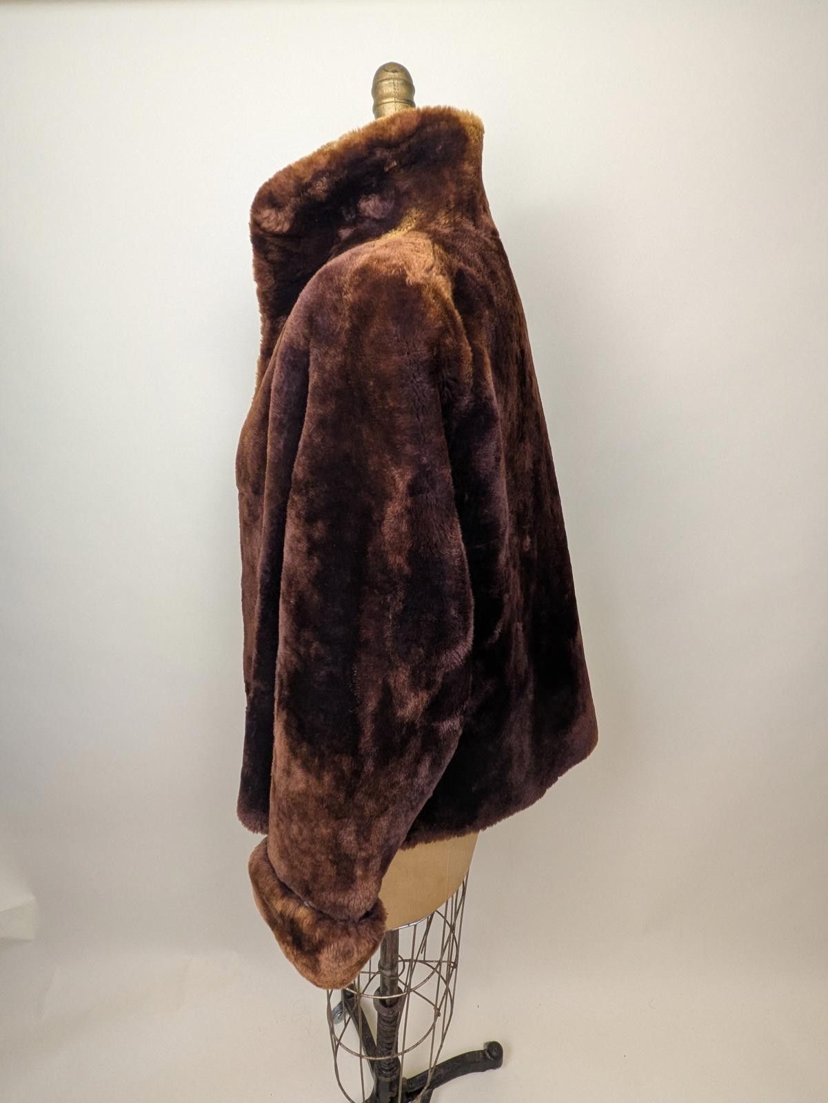 Other 1960's mouton lambs fur jacket Size M / US 6-8 / IT 42-44 - 2 Thumbnail