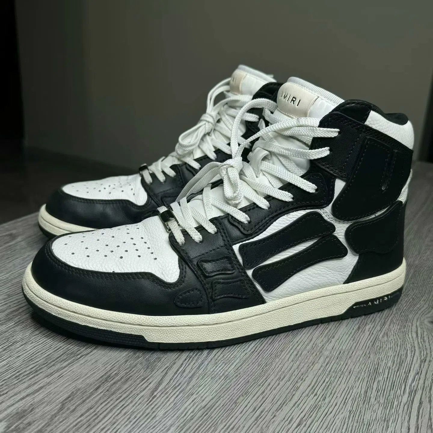Amiri amiri black and white high-top sneakers. Size US 9 / EU 42 - 1 Thumbnail