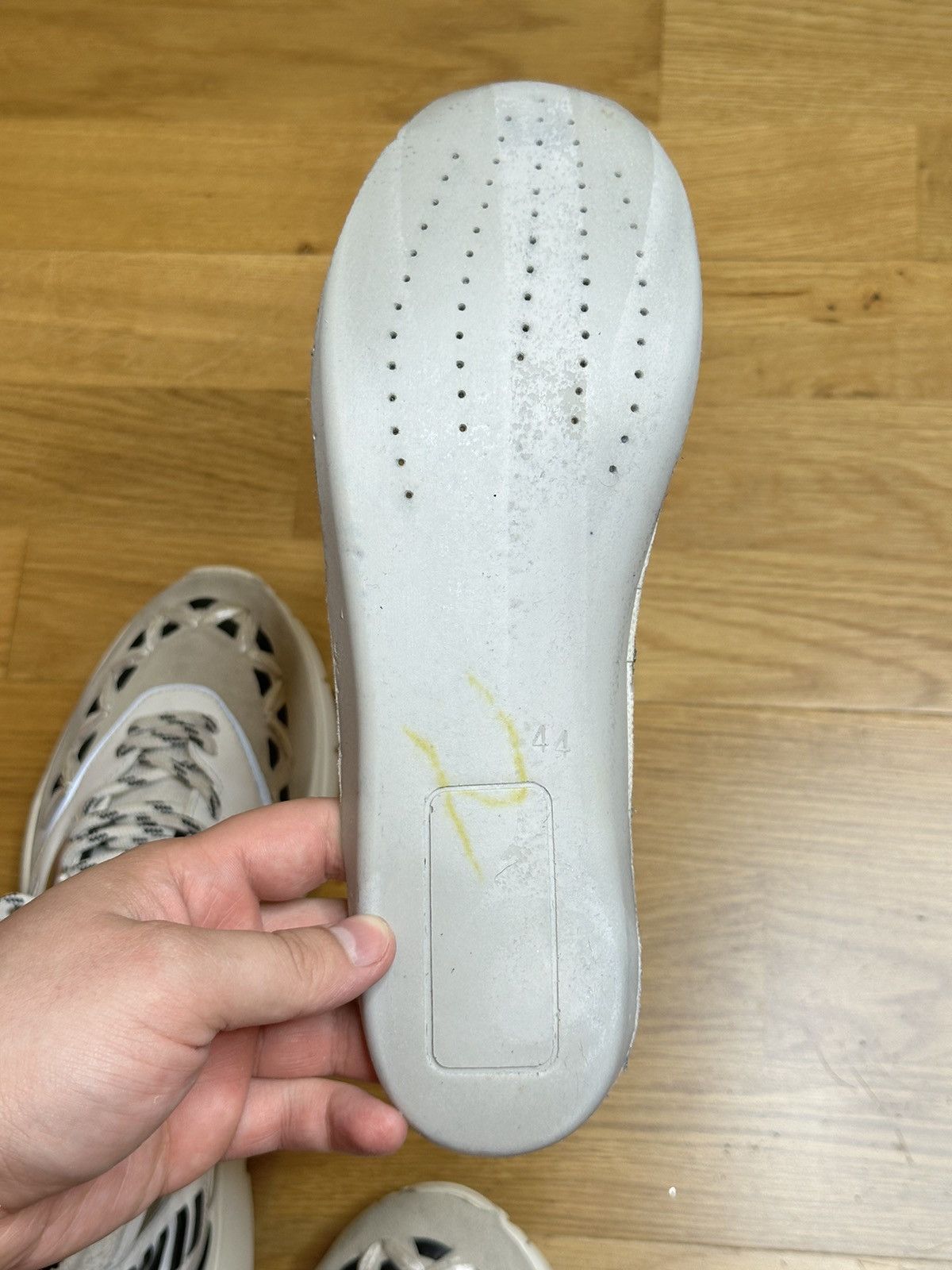Valentino Vintage Valentino Garavani Reflex Sneakers Hi Top size 45 Size US 12 / EU 45 - 14 Thumbnail