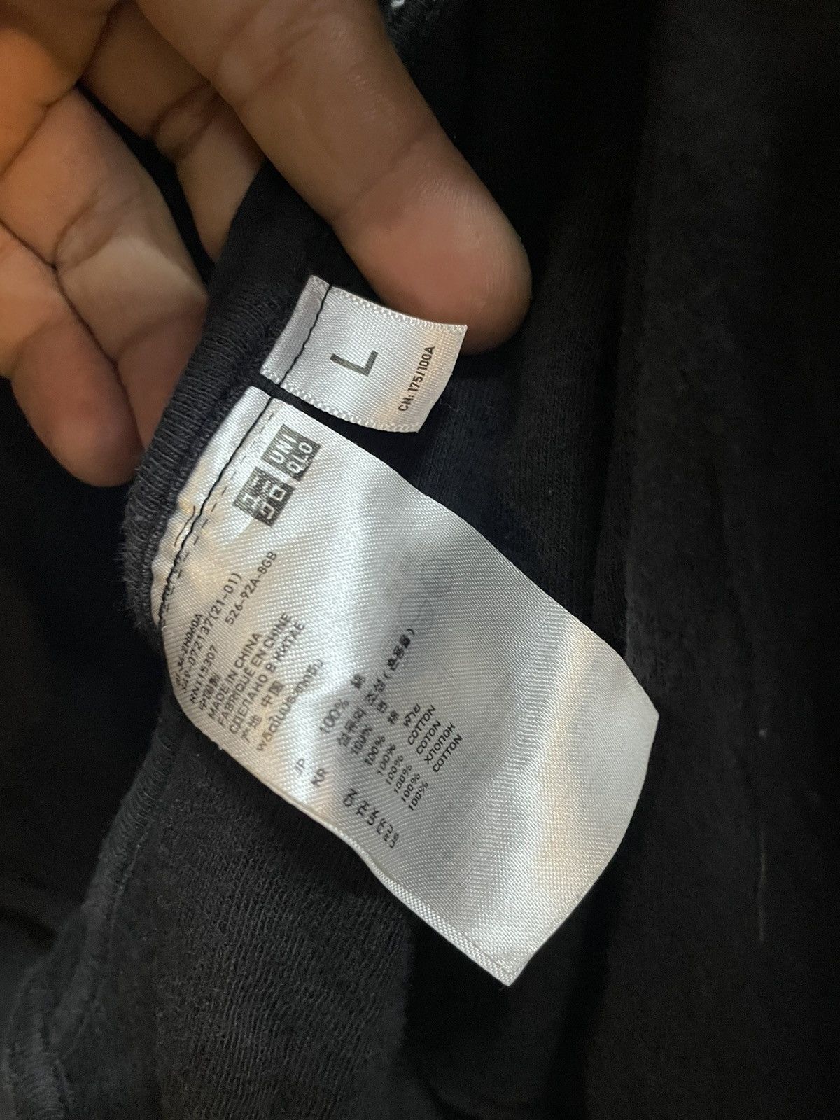 Jun Takahashi × Undercover × Uniqlo Authentic UNIQLO X JUN TAKASHI X UMDERCOVER sweater Size US L / EU 52-54 / 3 - 7 Thumbnail