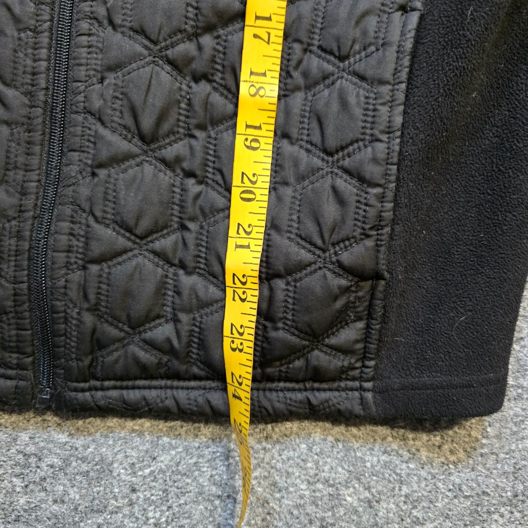 Layer 8 For Cynthia Vest Womens L Black Quilted Fleece Full Zip Layer Casual Size L / US 10 / IT 46 - 5 Thumbnail