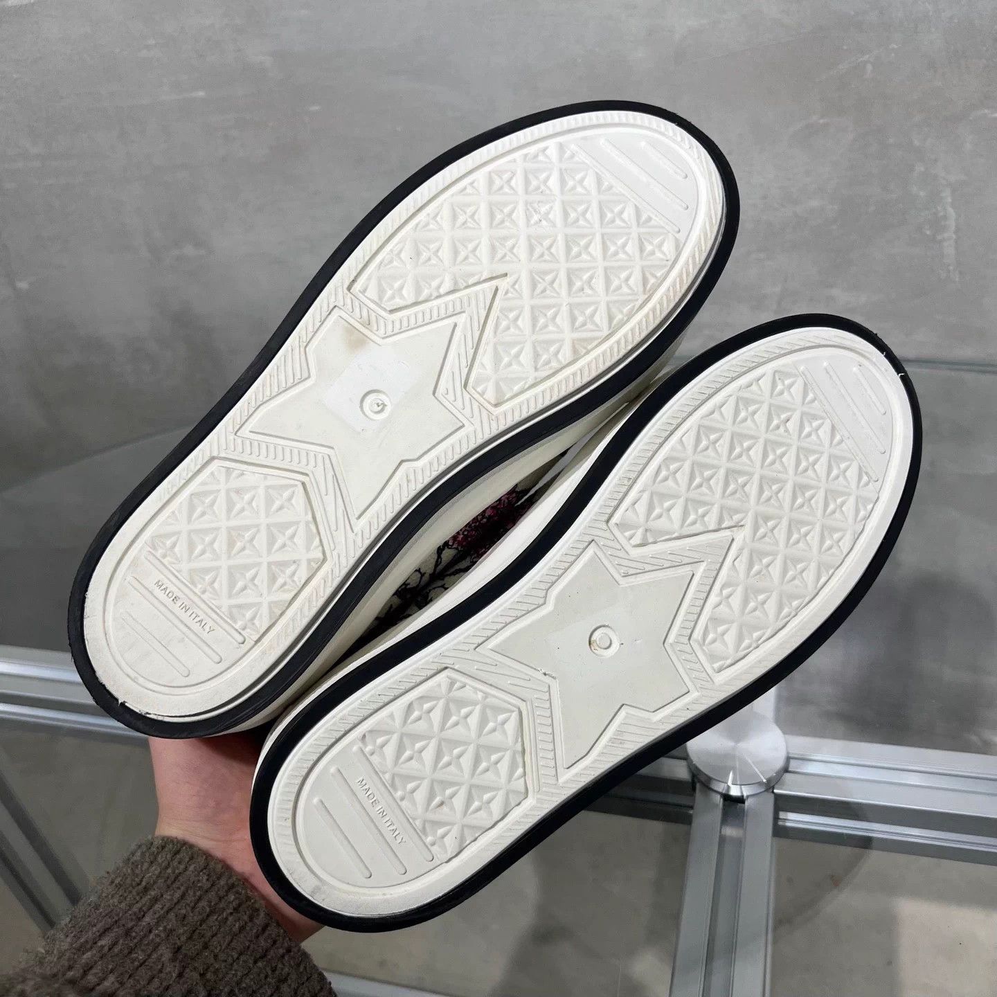 Dior DIOR Walk'n'Dior Embroidered Platform Wmns 37.5 Size US 6.5 / IT 36.5 - 7 Thumbnail