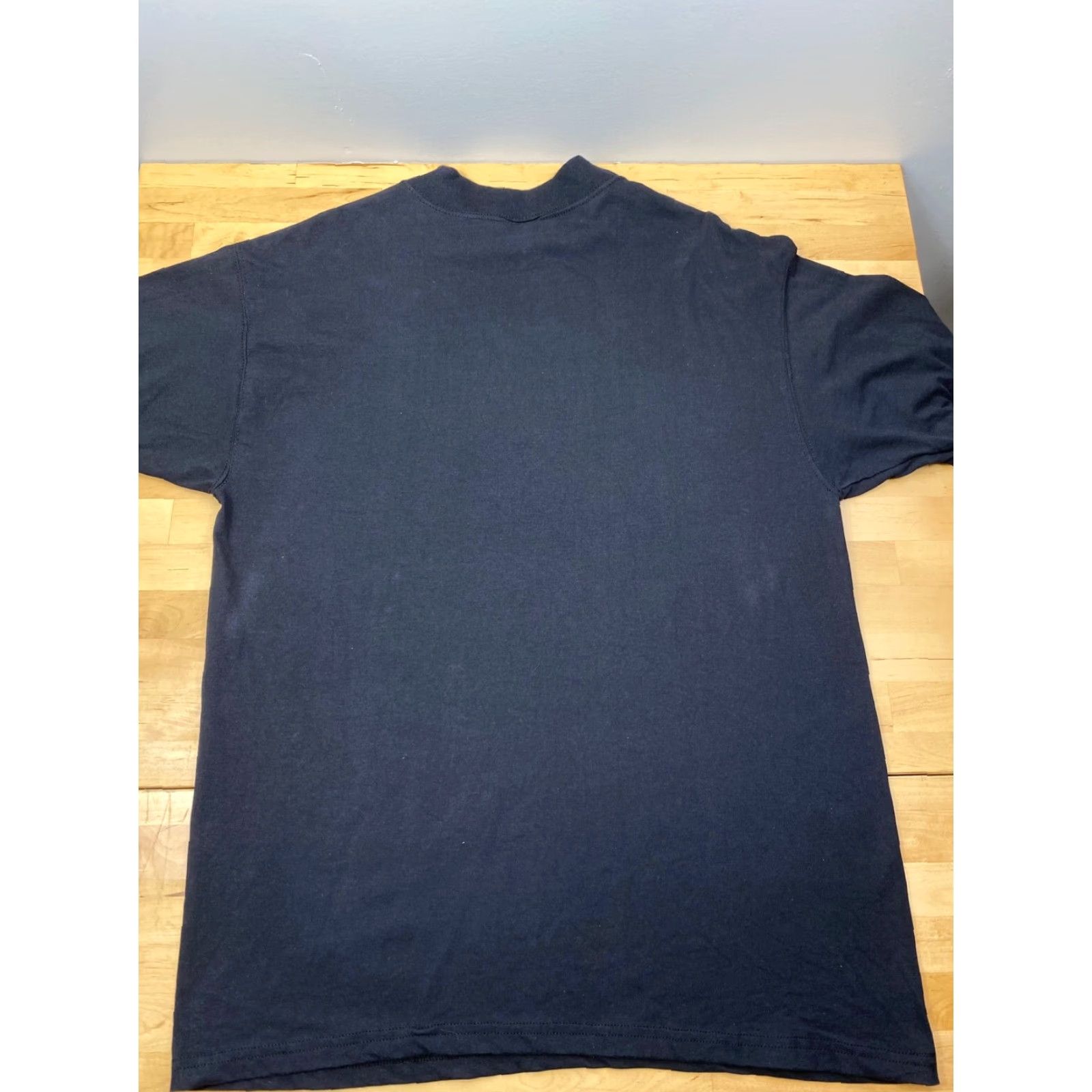 Vintage VTG Discus Athletic T-Shirt Adult XL Black Short Sleeve Crew Neck Michigan Survival Fittest Deer Print 90s Retro Animals Outdoor Graphic Size US XL / EU 56 / 4 - 5 Thumbnail