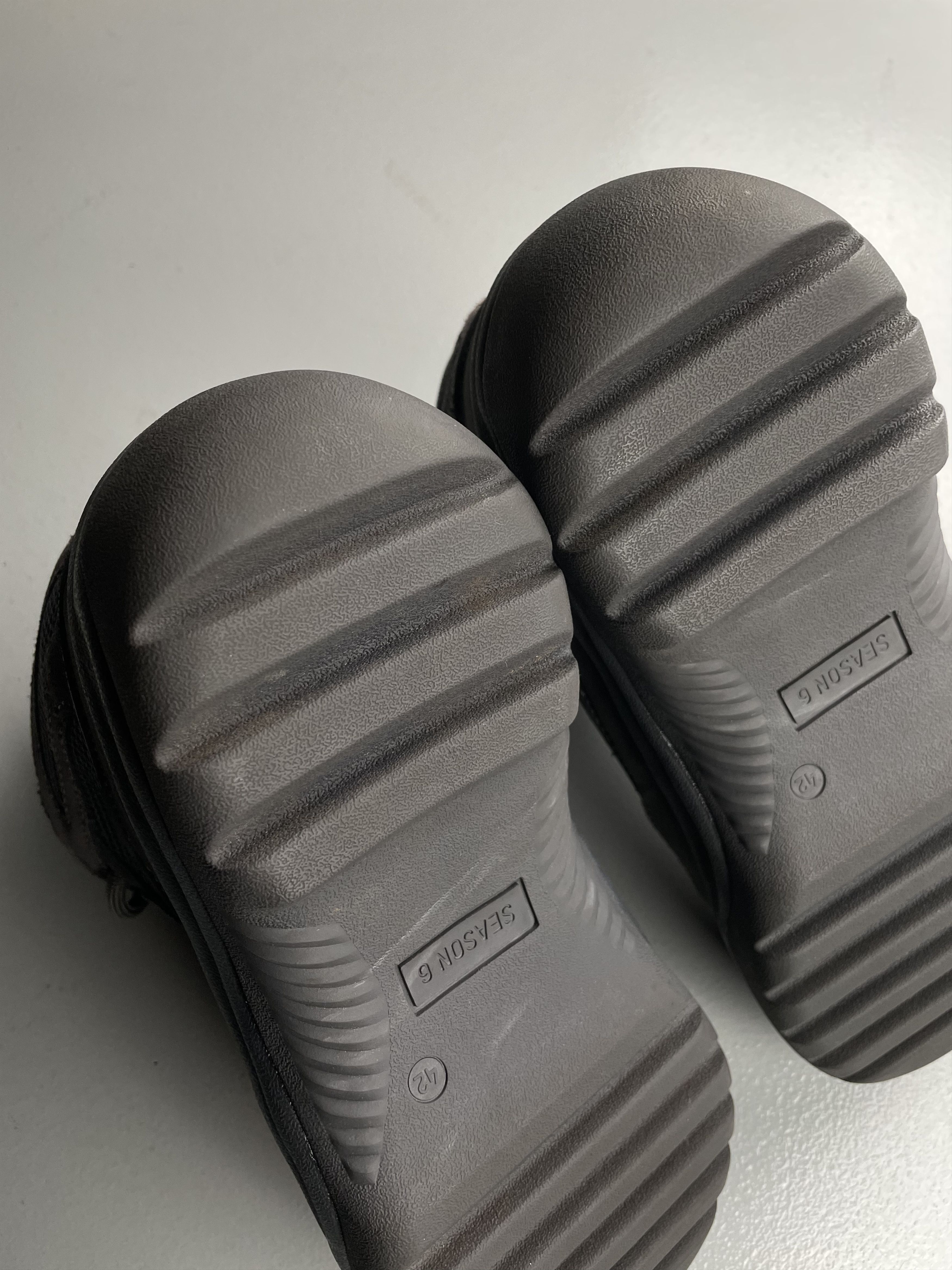 Yeezy YEEZY Season 6 Graphite Desert Boots - size 42 Size US 8.5 / EU 41-42 - 15 Thumbnail