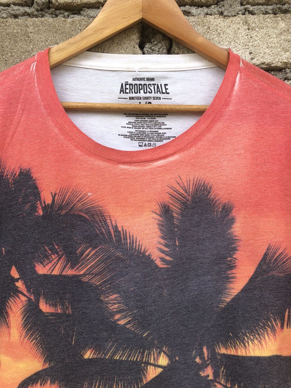 Aeropostale × Japanese Brand × Vintage Aeropostale AOP Palm Tshirts Size US L / EU 52-54 / 3 - 2 Thumbnail