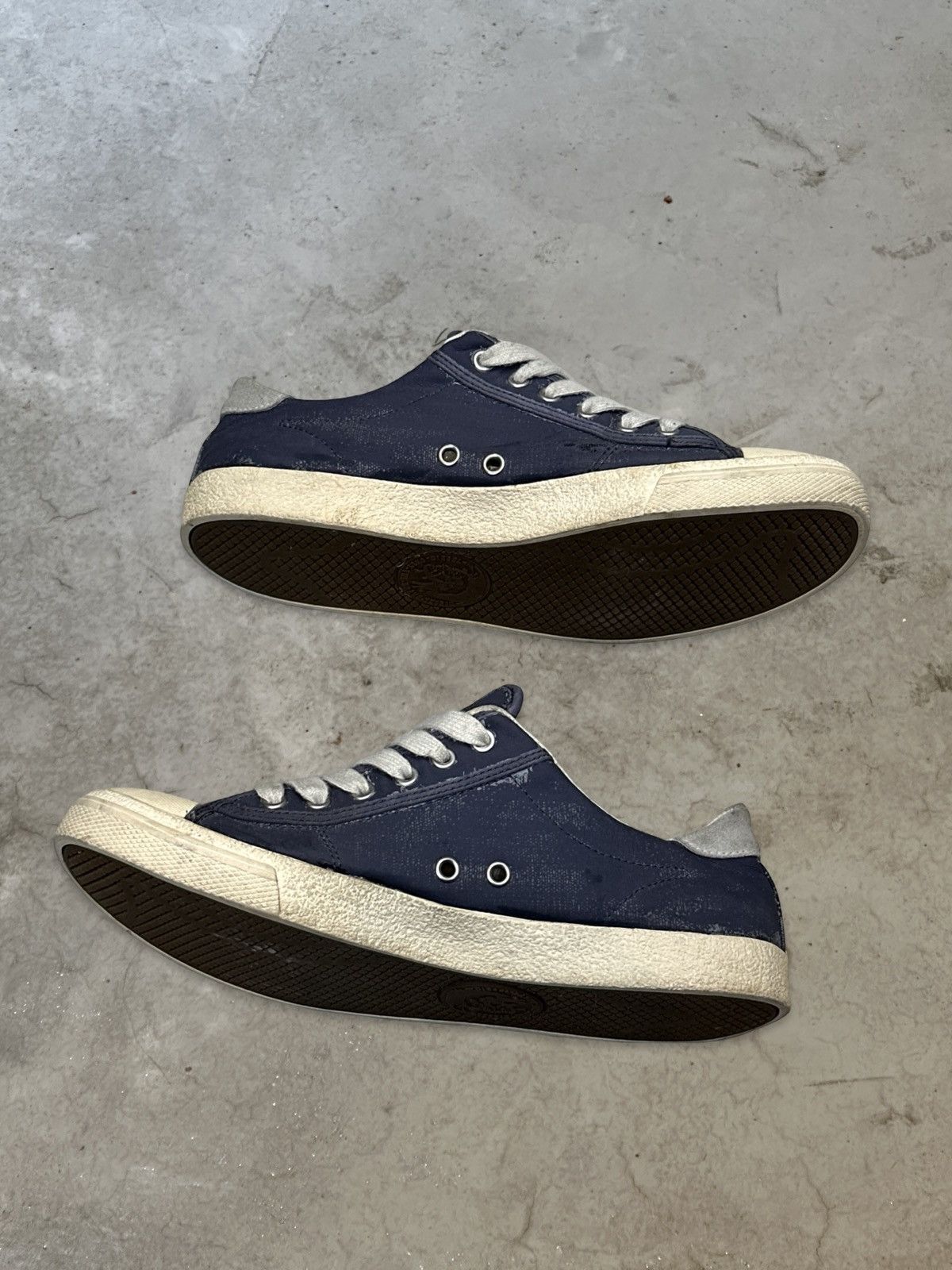 Diesel (SS09) ONWARD LOW TOP Size US 9 / EU 42 - 5 Thumbnail