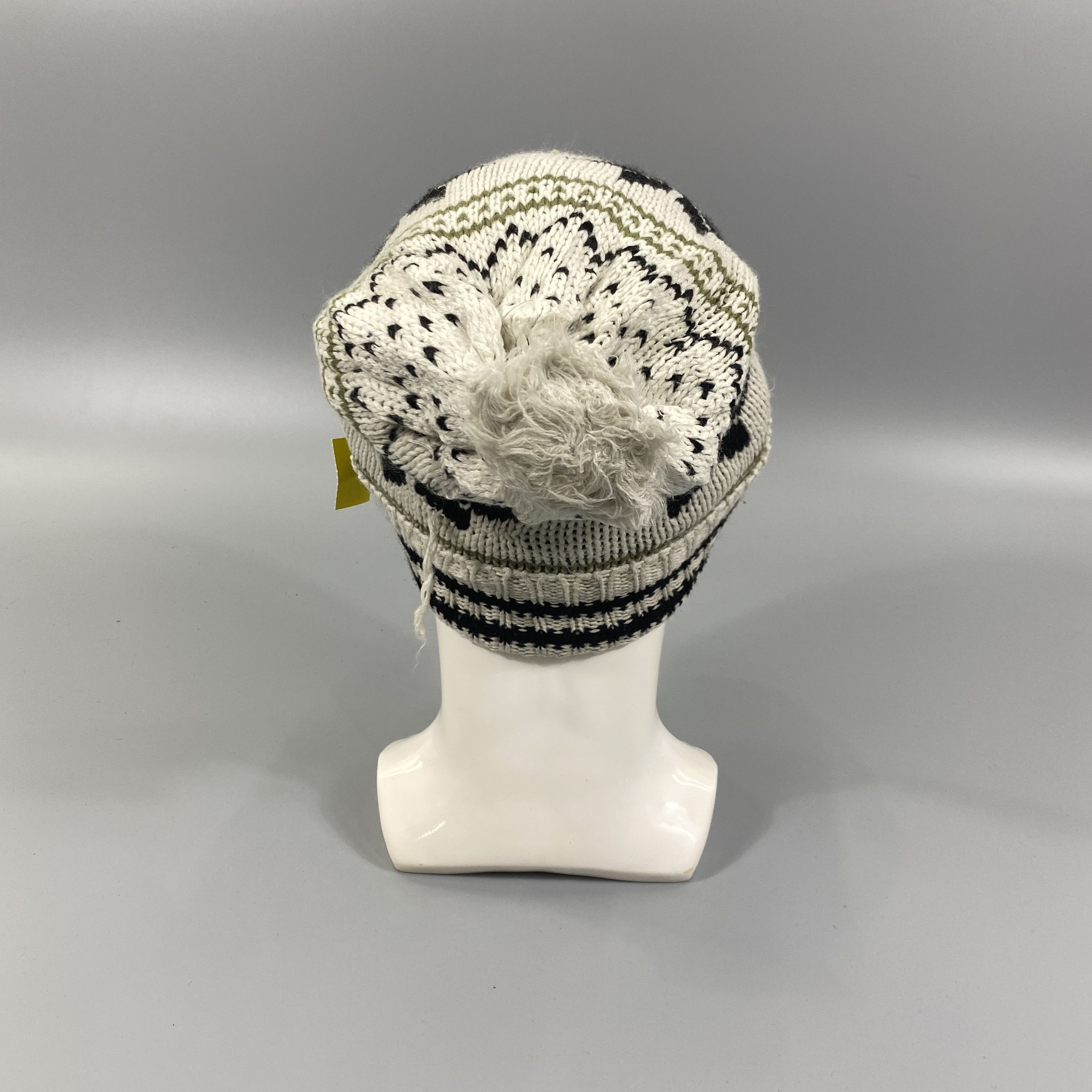 Japanese Brand Knitted Snow Beanie Pompom -BN753 Size ONE SIZE - 3 Thumbnail