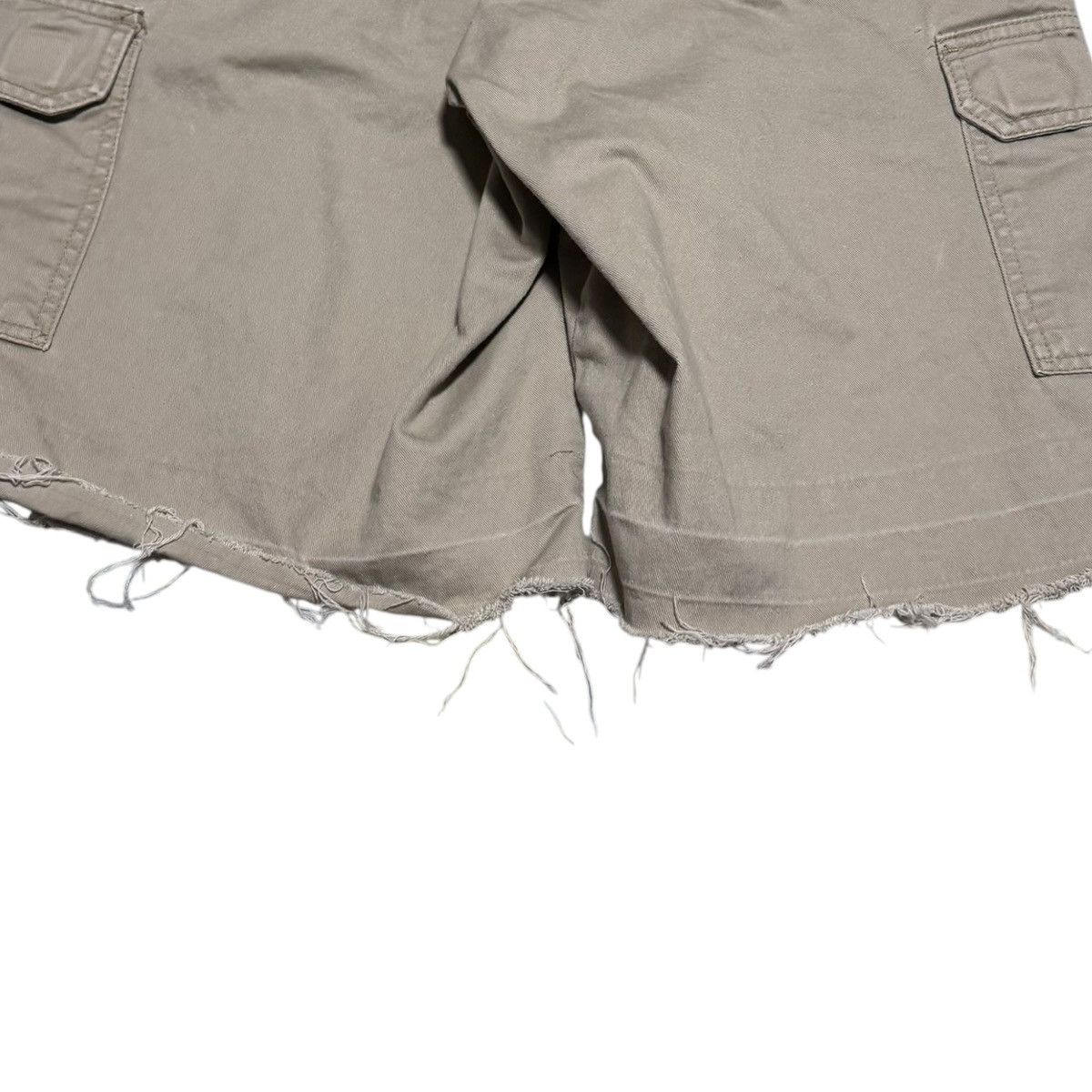 Dickies Dickies Tan/Khaki Cargo Distressed Frayed Shorts Men's 32.5 Size US 32 / EU 48 - 3 Thumbnail