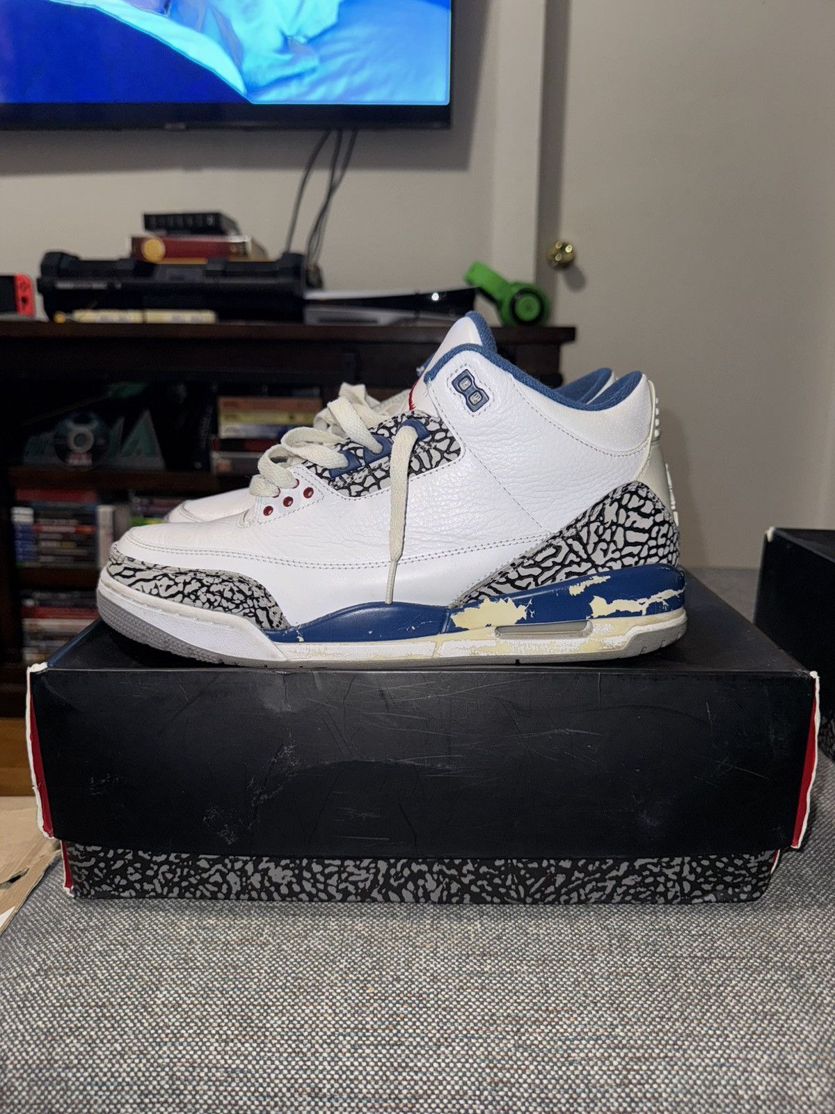 Jordan Brand True Blue Jordan 3 Size US 11 / EU 44 - 2 Thumbnail