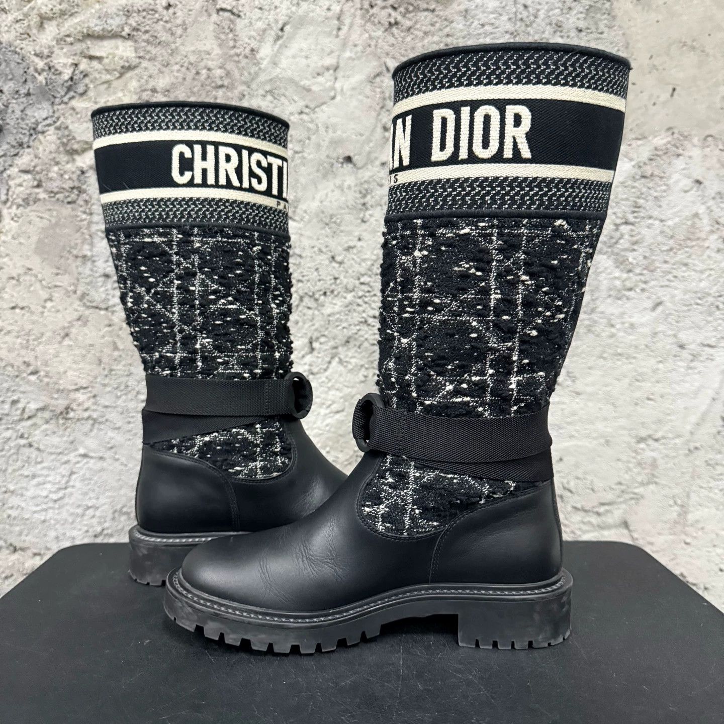 Dior Dior Knight Boots Size 35 Condition As Shown Size US 4 / IT 34 - 5 Thumbnail