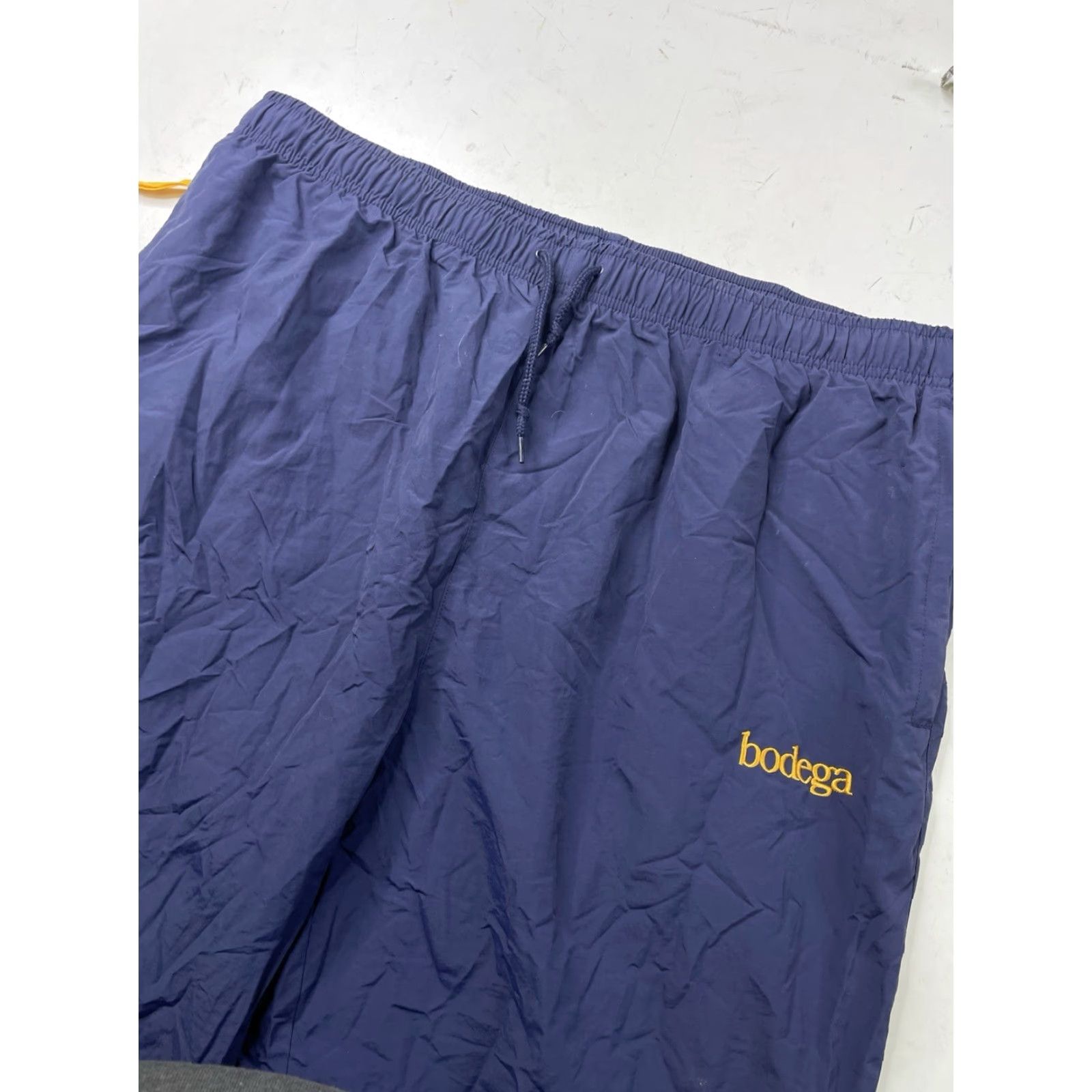 Bodega Bodega Track Pants Men XXL Lined Nylon Navy Blue With Yellow Accents Activo Activewear Size US 39 - 5 Thumbnail