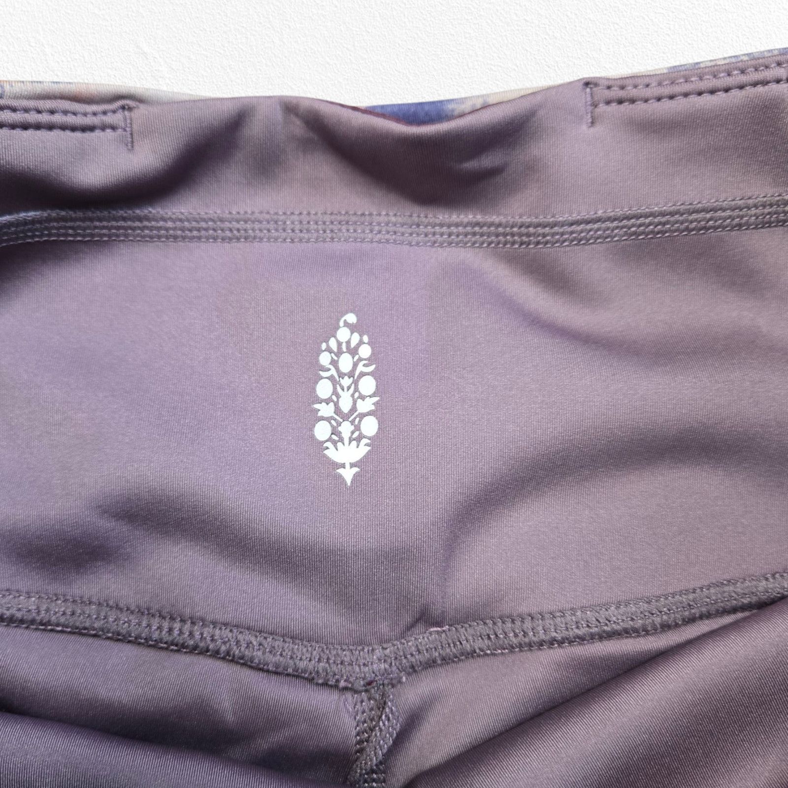 Free People FP Movement Beat The Heat Leggings Medium Size 28" / US 6 / IT 42 - 7 Thumbnail