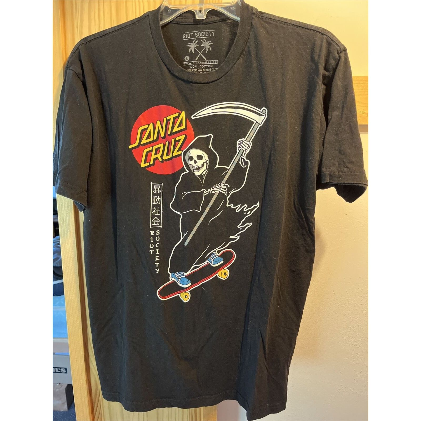 Riot Society Riot Society Men’s L Black Santa Cruz Cotton Graphic T-Shirt Size US L / EU 52-54 / 3 - 4 Thumbnail