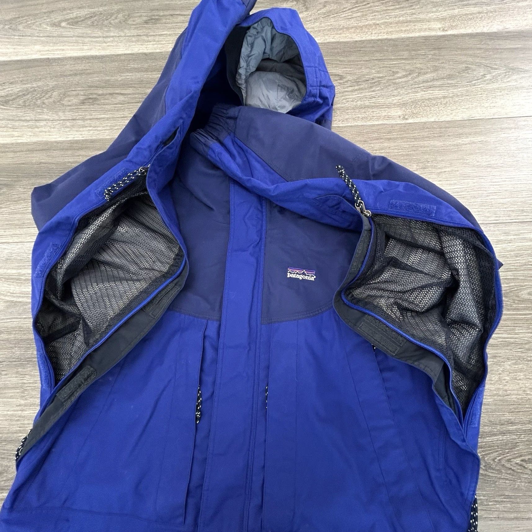 Patagonia VINTAGE Patagonia Blast Jacket Mens Small Parka Size US S / EU 44-46 / 1 - 5 Thumbnail