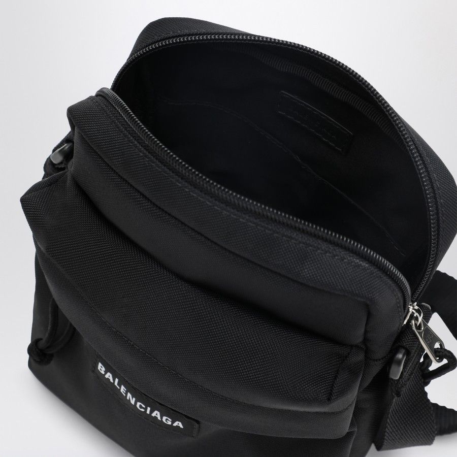 Balenciaga o1d2blof0226 Size: OS / Shoulder Bag in Black Size ONE SIZE - 4 Thumbnail