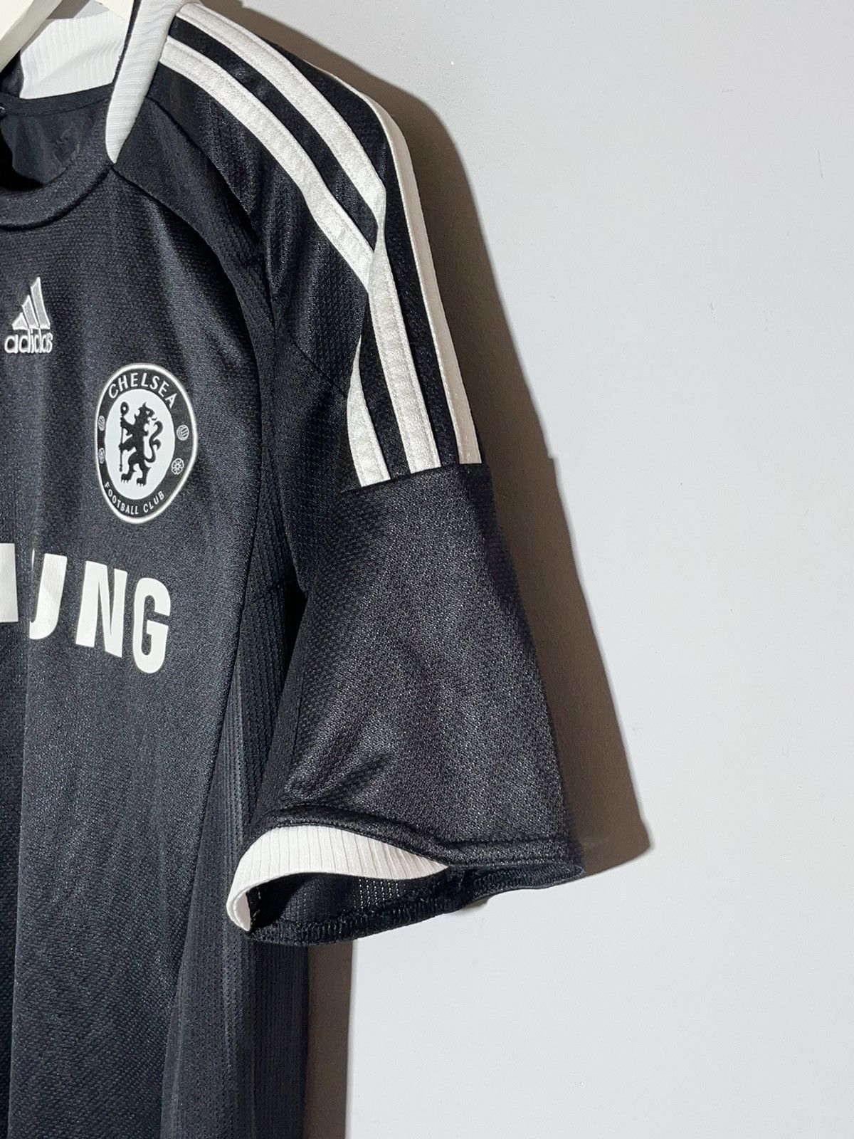 Adidas × Chelsea Soccer Chelsea FC Adidas 2008/09 Away Y2k Football Shirt Size US M / EU 48-50 / 2 - 8 Thumbnail