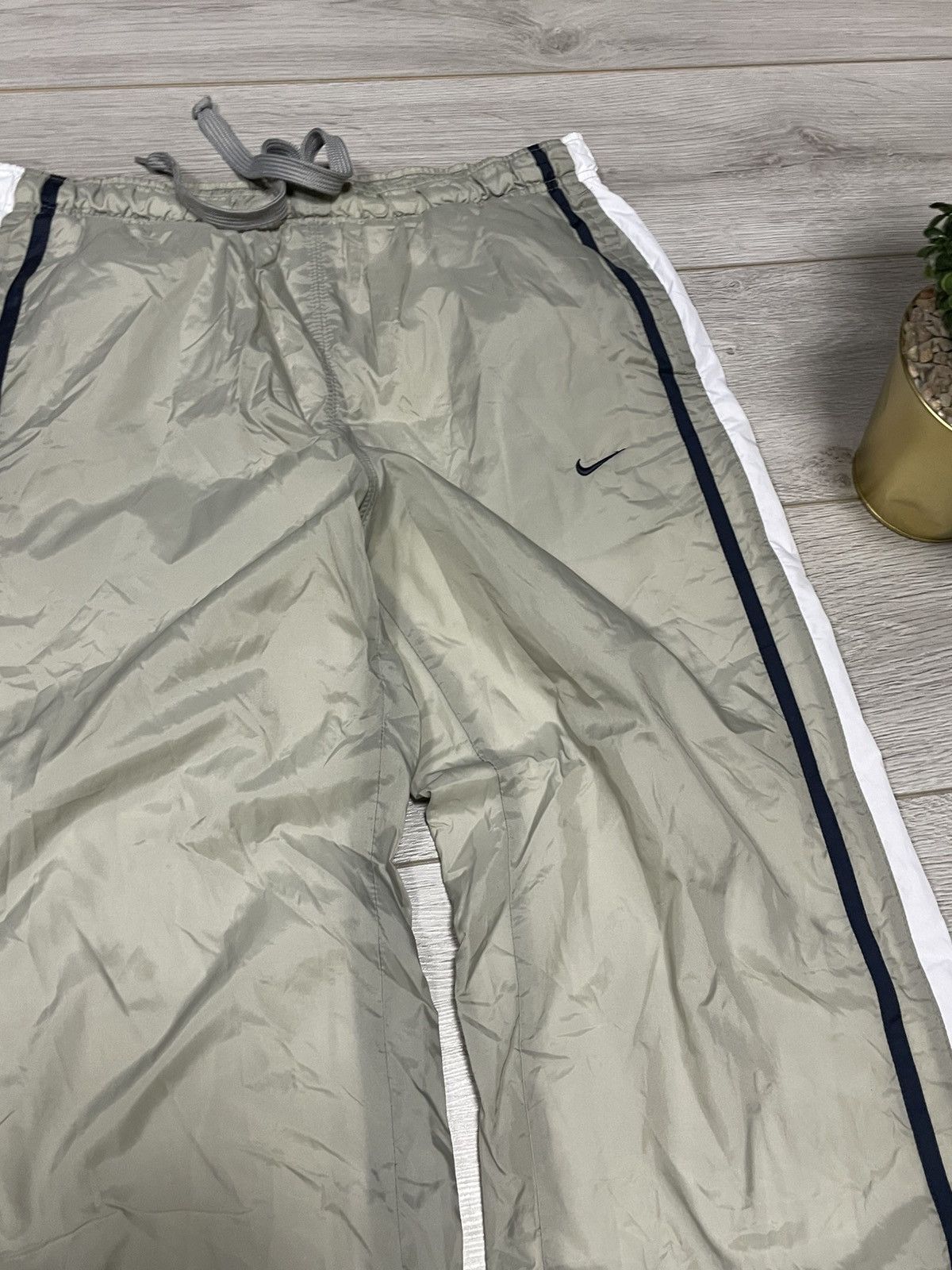 Nike Nike vintage parachute pants ninja stripes swoosh drill Size US 34 / EU 50 - 3 Thumbnail
