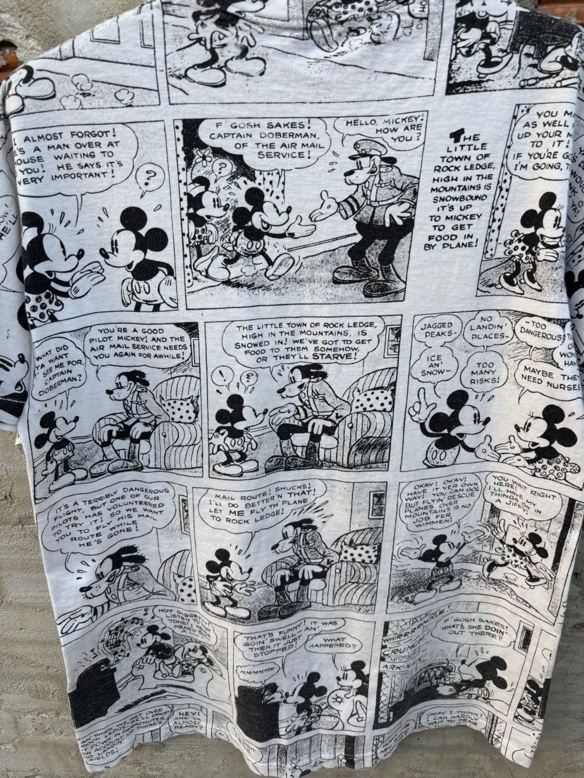 Vintage Vintage 90s Mickey Mouse Comic Strip All Over Print Size US L / EU 52-54 / 3 - 8 Thumbnail