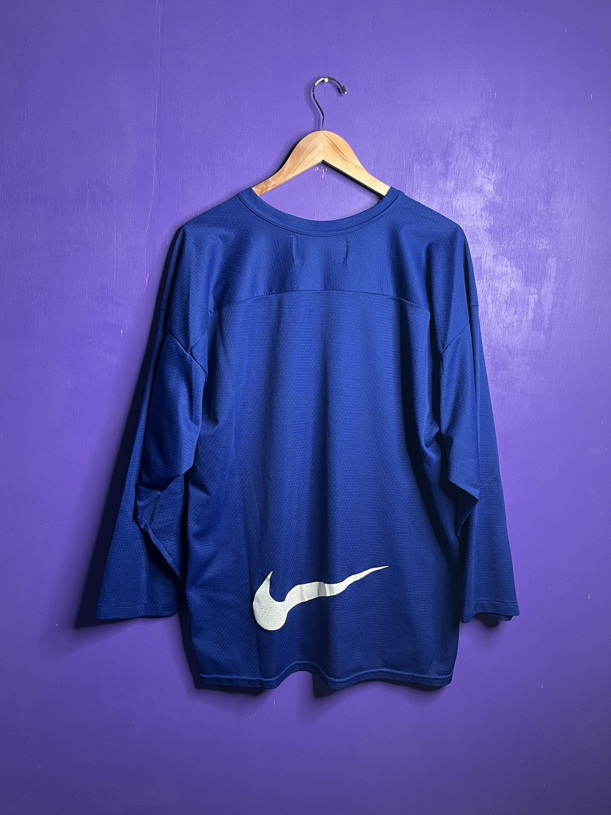 Nike × Vintage Vintage 90s Nike team big back swoosh hockey jersey Size US L / EU 52-54 / 3 - 2 Thumbnail