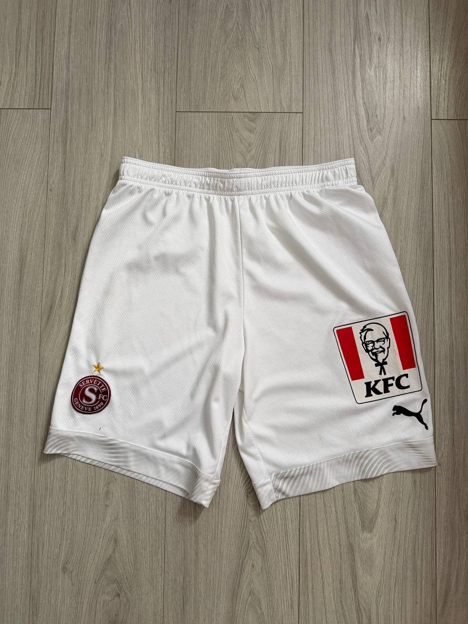 Puma Servette Geneve Shorts Puma Football Soccer Size M Size US 32 / EU 48 - 1 Thumbnail