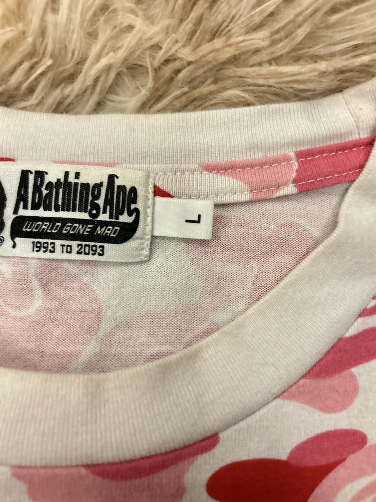 Bape 💥CRAZY💥 BAPE PINK CAMO SHARK TEE Size US L / EU 52-54 / 3 - 11 Thumbnail