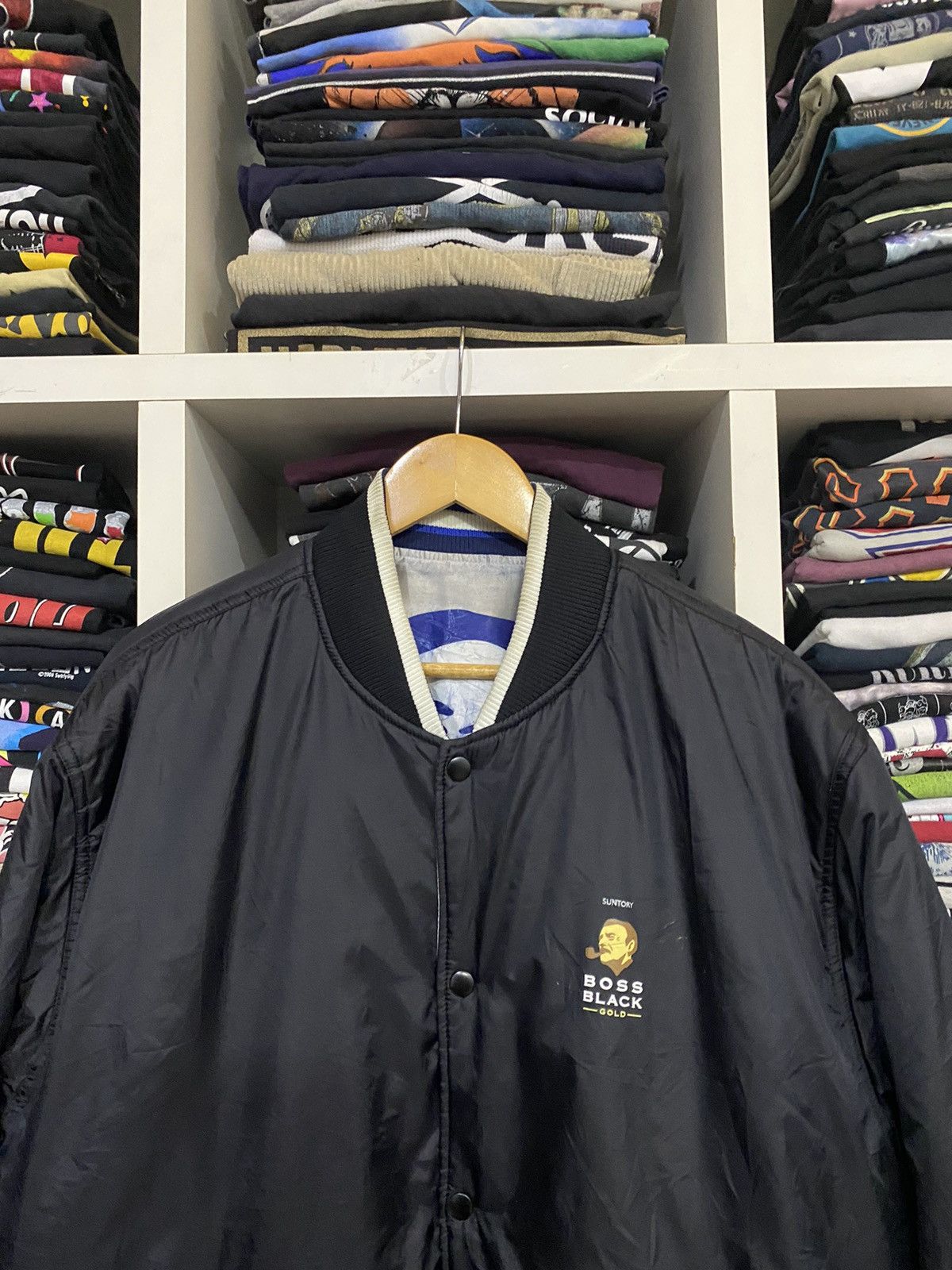 Japanese Brand Vintage Suntory Coffee Boss Black Gold Jacket Size US XL / EU 56 / 4 - 16 Thumbnail