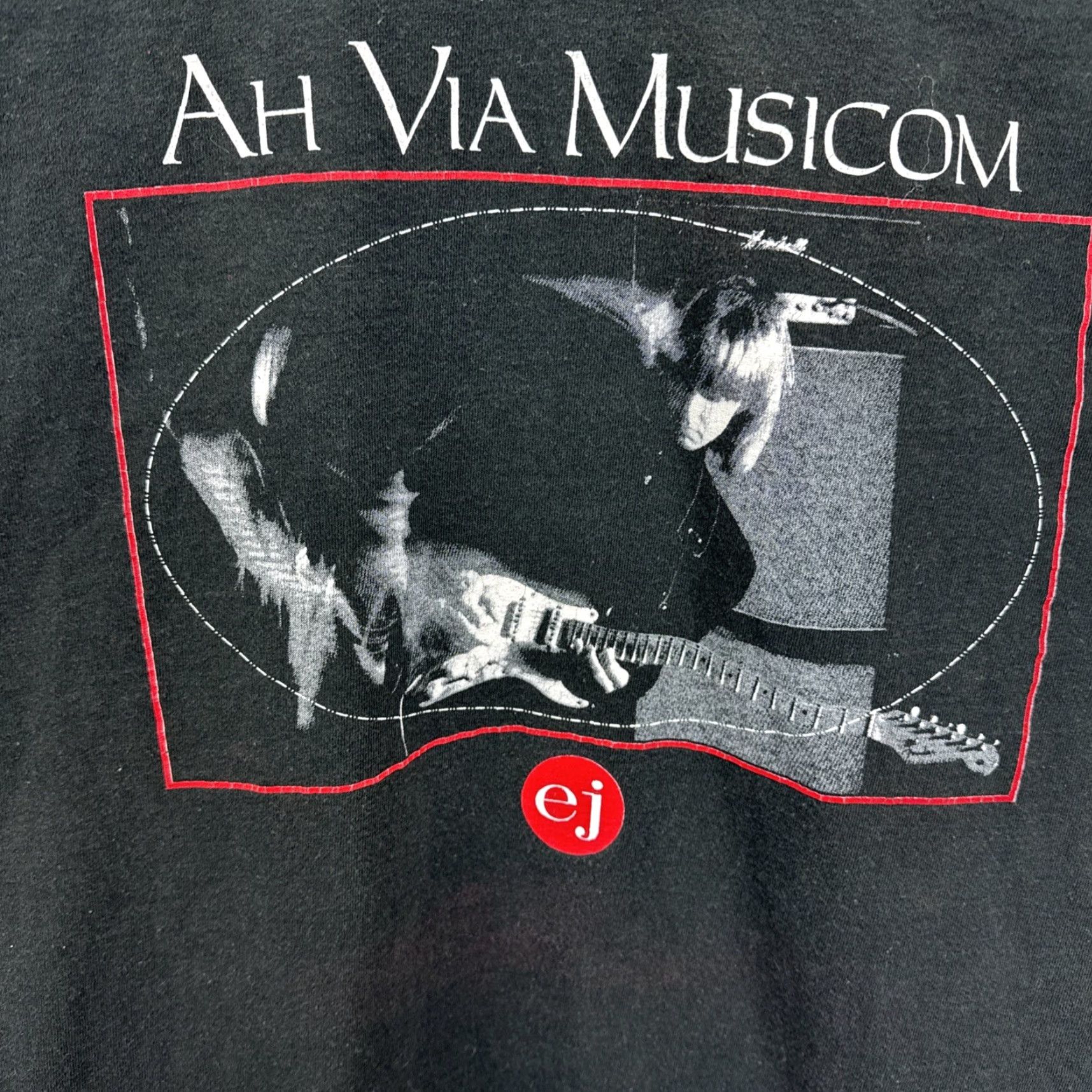 Fruit Of The Loom VINTAGE Eric Johnson T Shirt 90s Black Cotton Short Sleeve Crew Neck Adult L Guitar Ah Via Musicom Branding: Fruit of the Loom Size US L / EU 52-54 / 3 - 2 Thumbnail